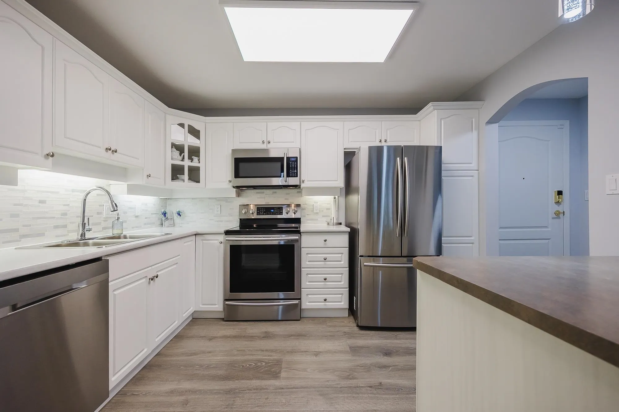 104 17727 58 Avenue