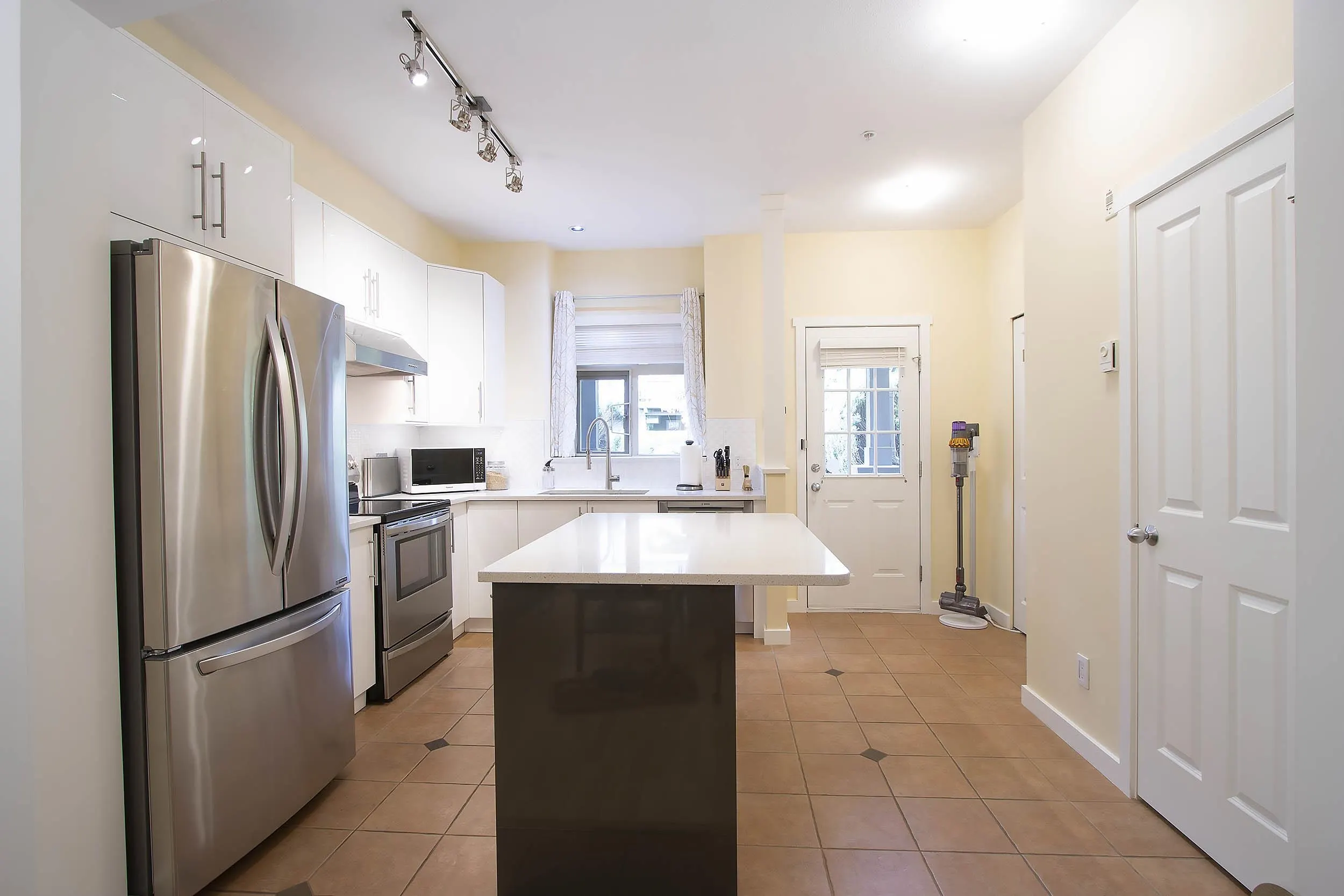 234 18 Jack Mahony Place