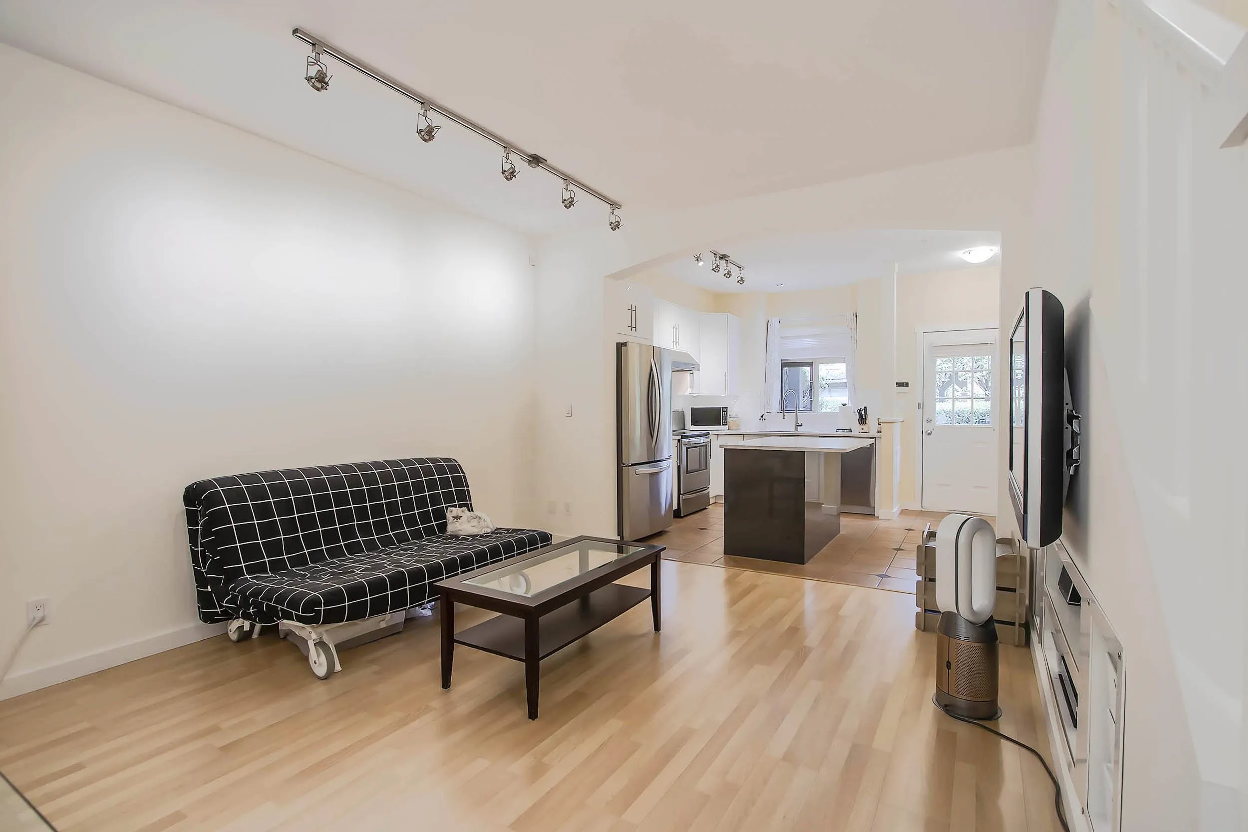 234 18 Jack Mahony Place