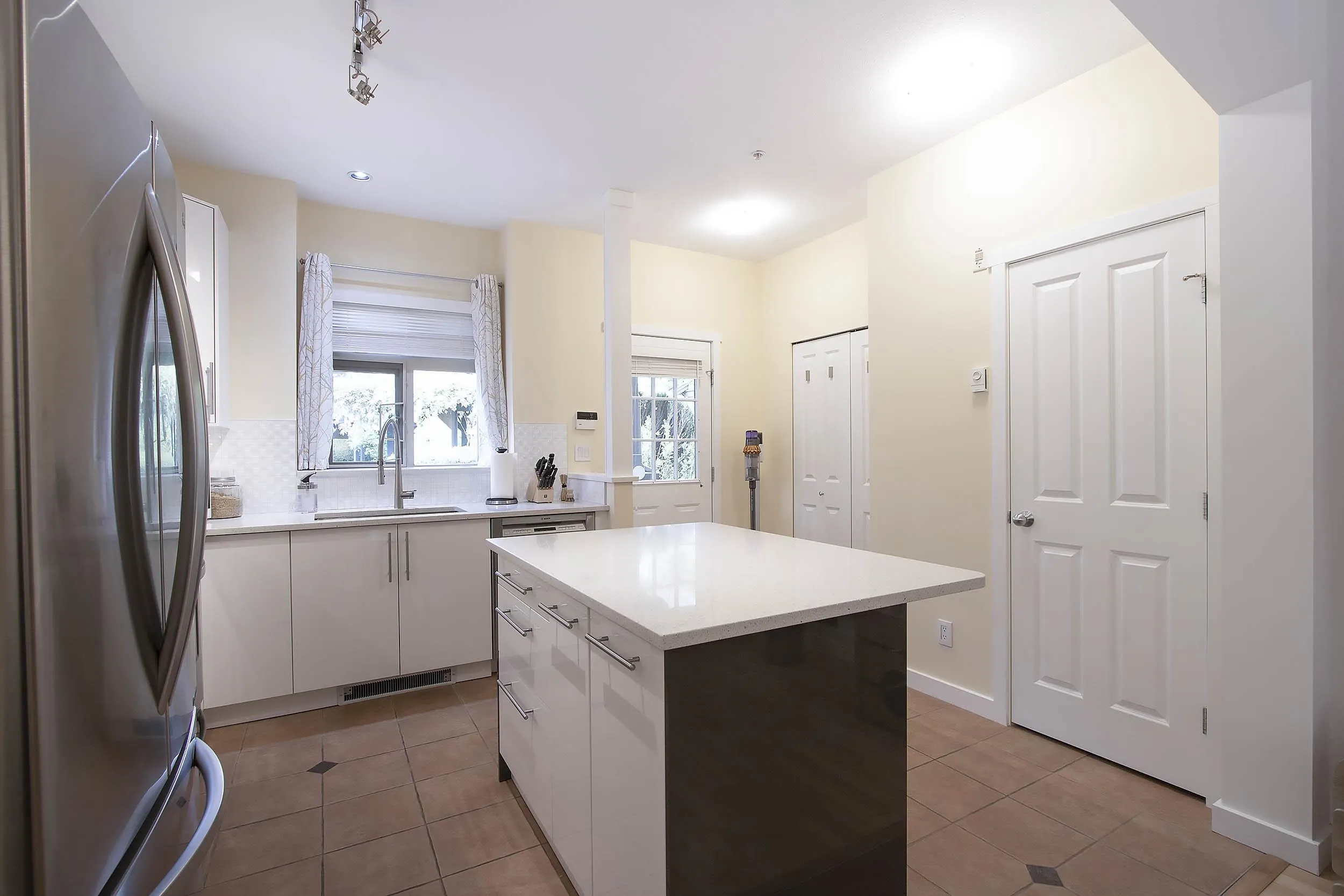 234 18 Jack Mahony Place