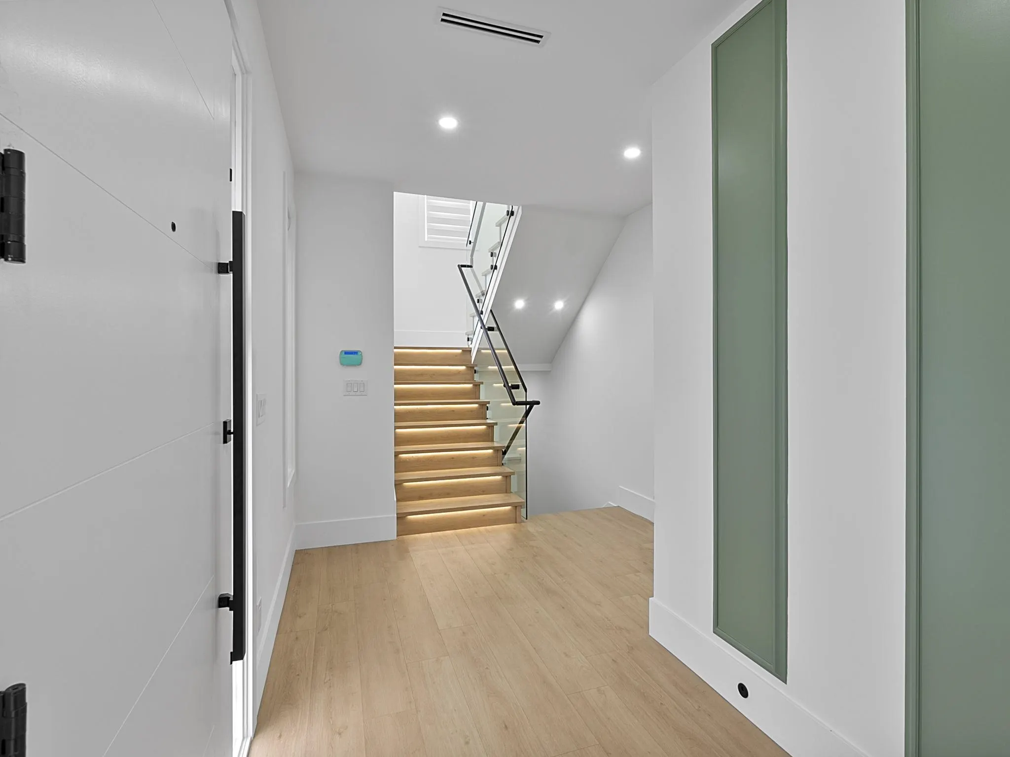 218 Osborne Avenue