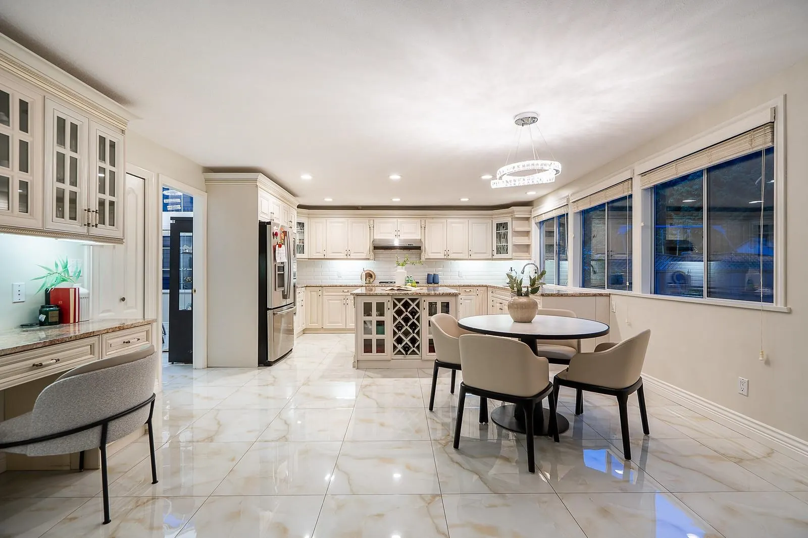 5557 Cornwall Drive