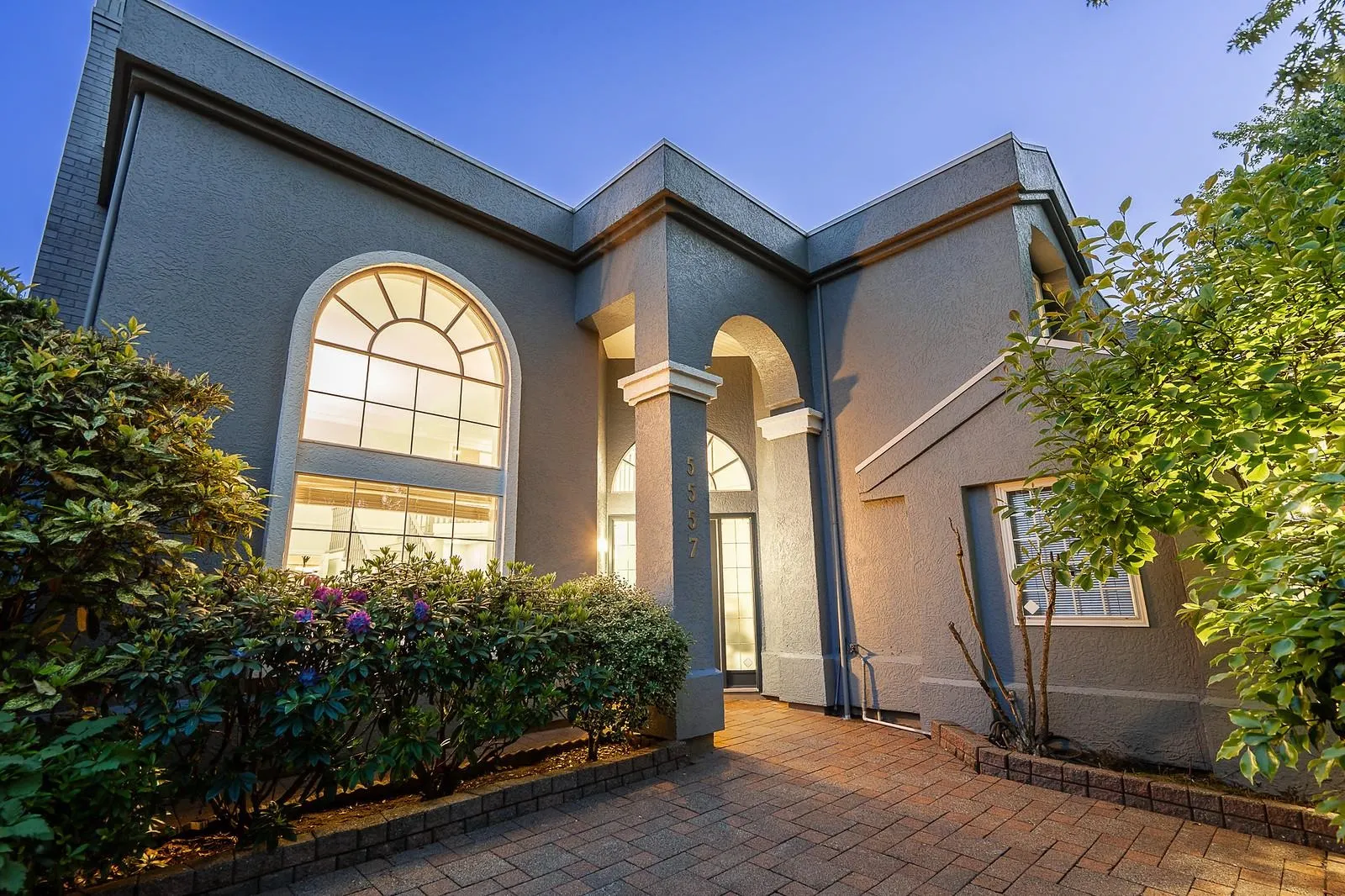 5557 Cornwall Drive