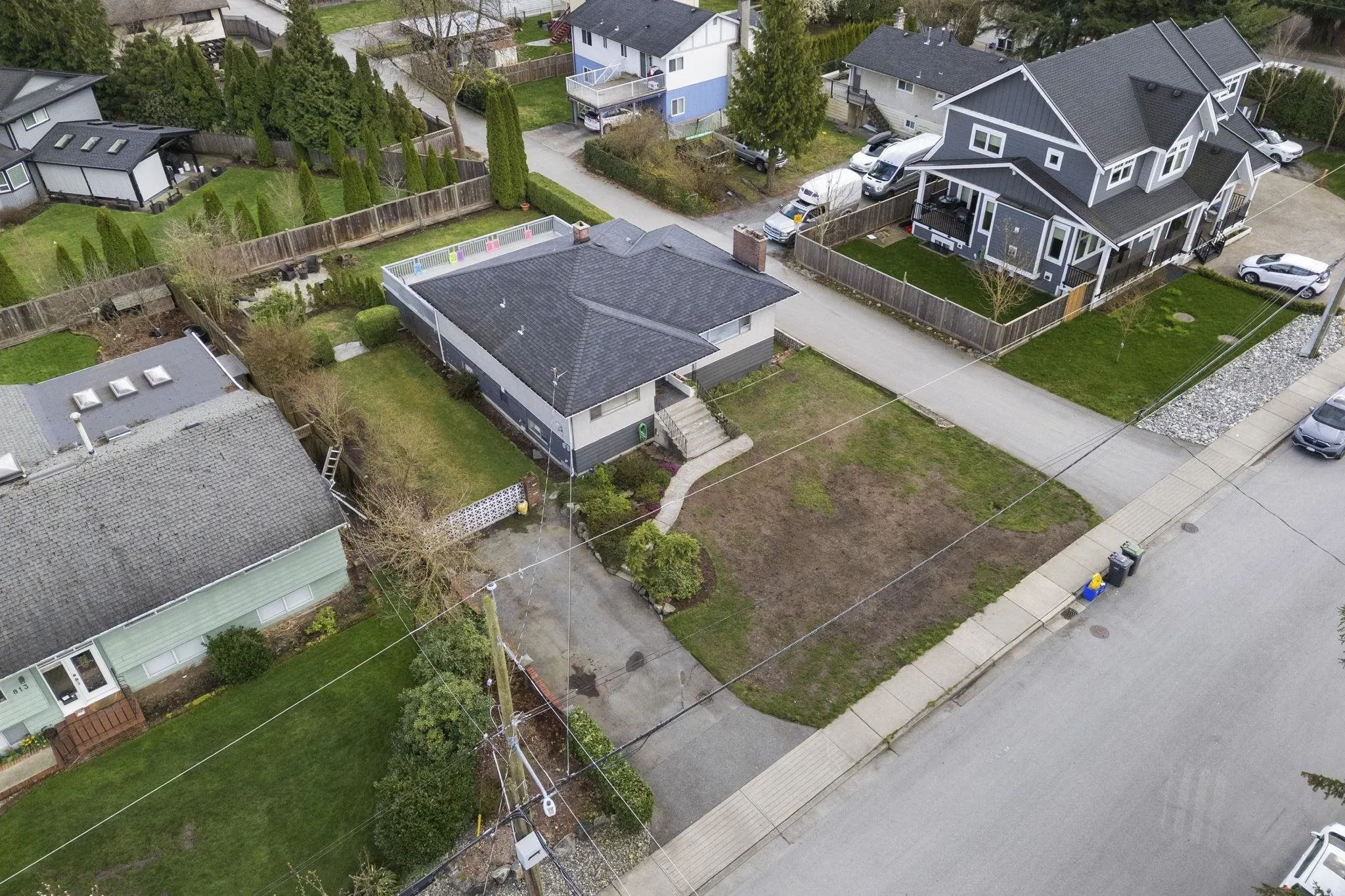 809 Porter Street