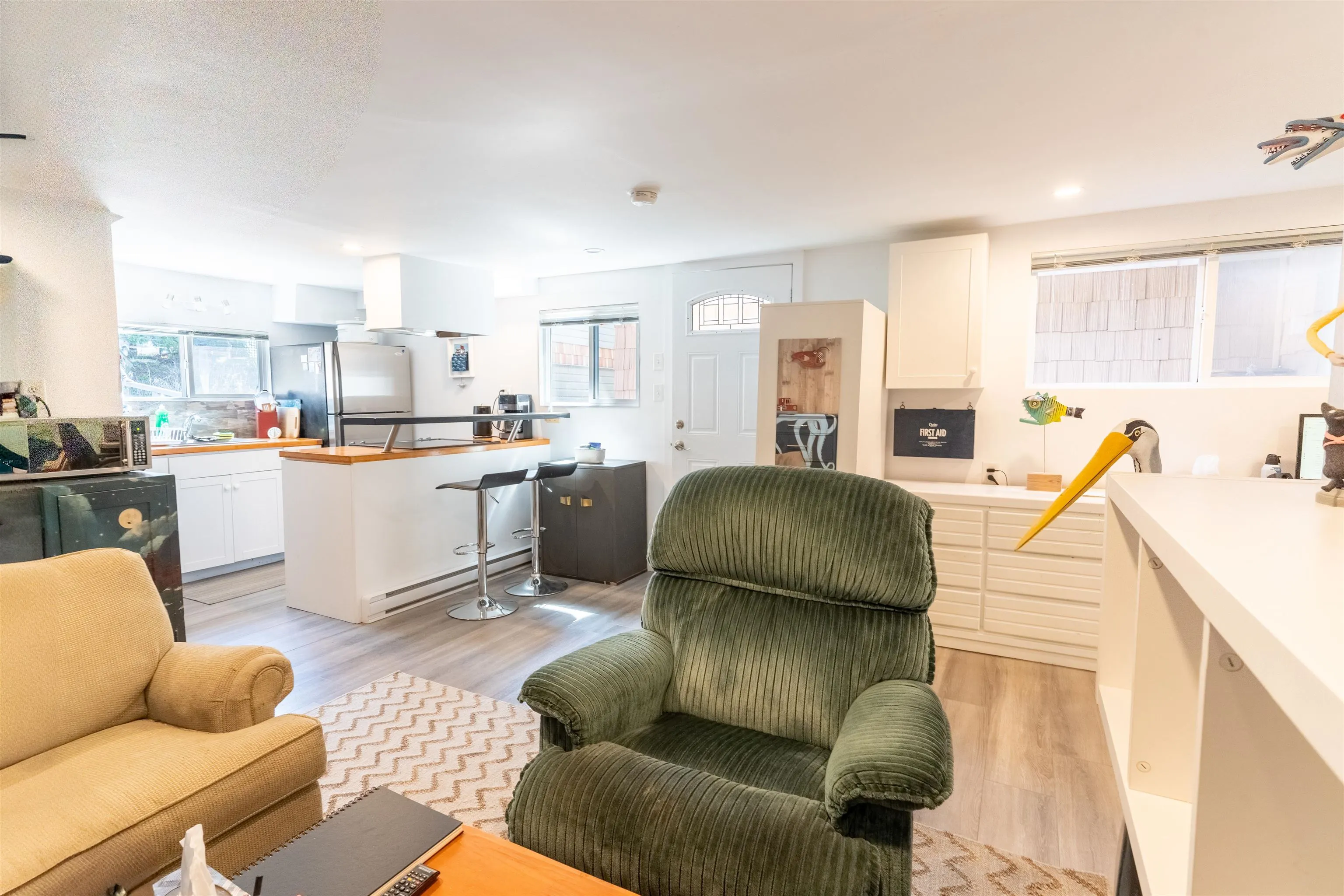 2 4485 W River Road