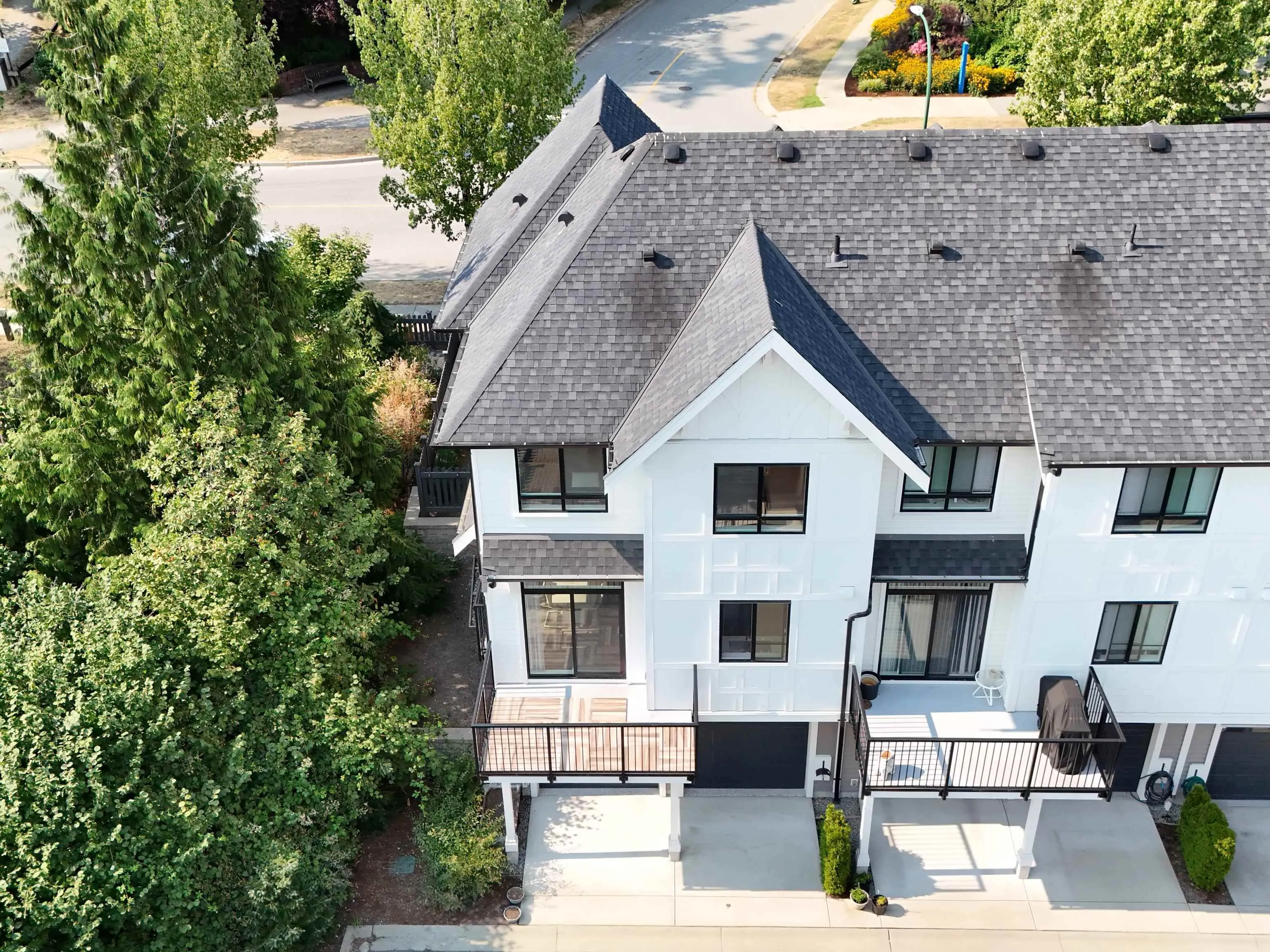 1 3500 Burke Village Promenade