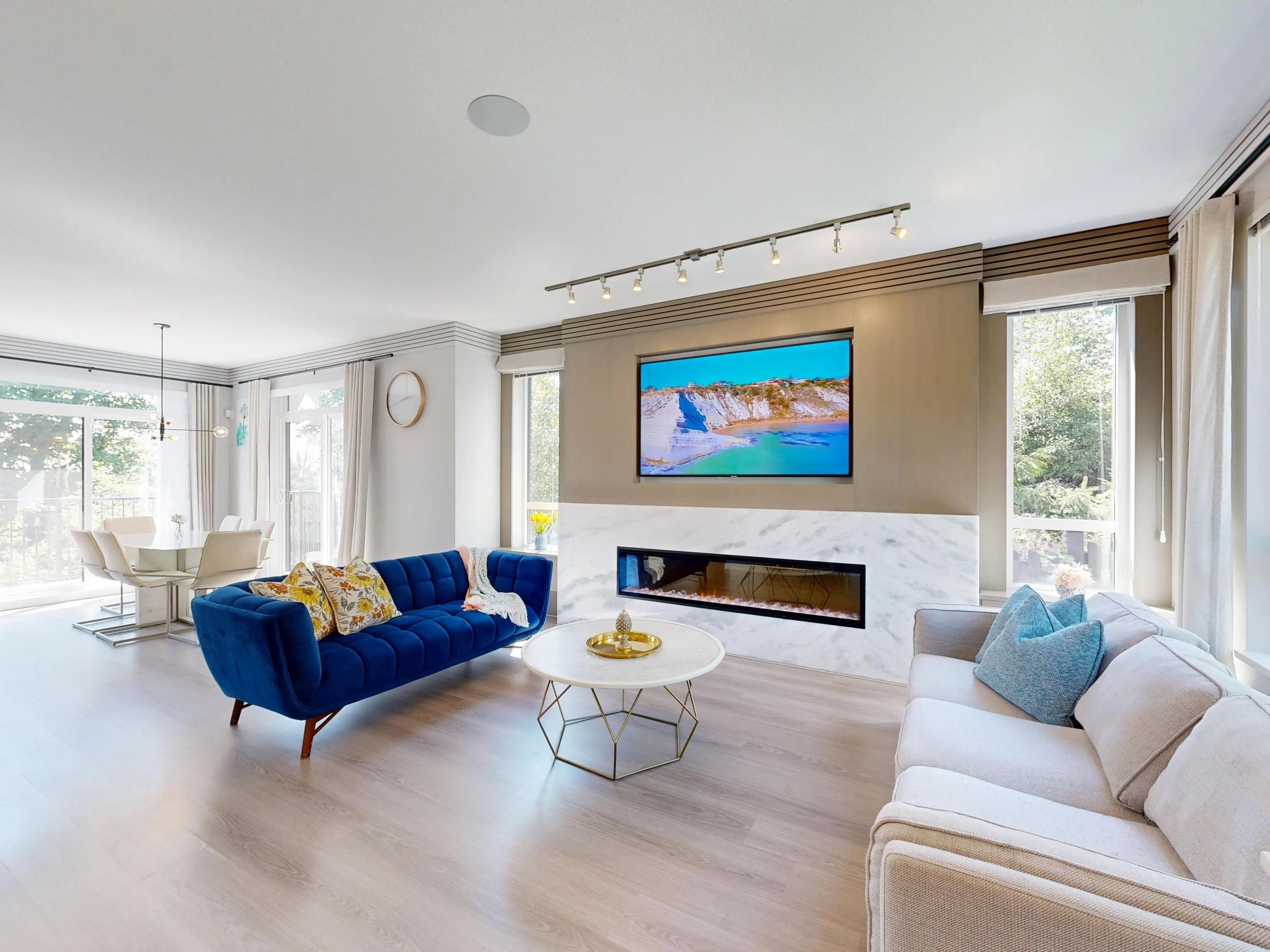1 3500 Burke Village Promenade