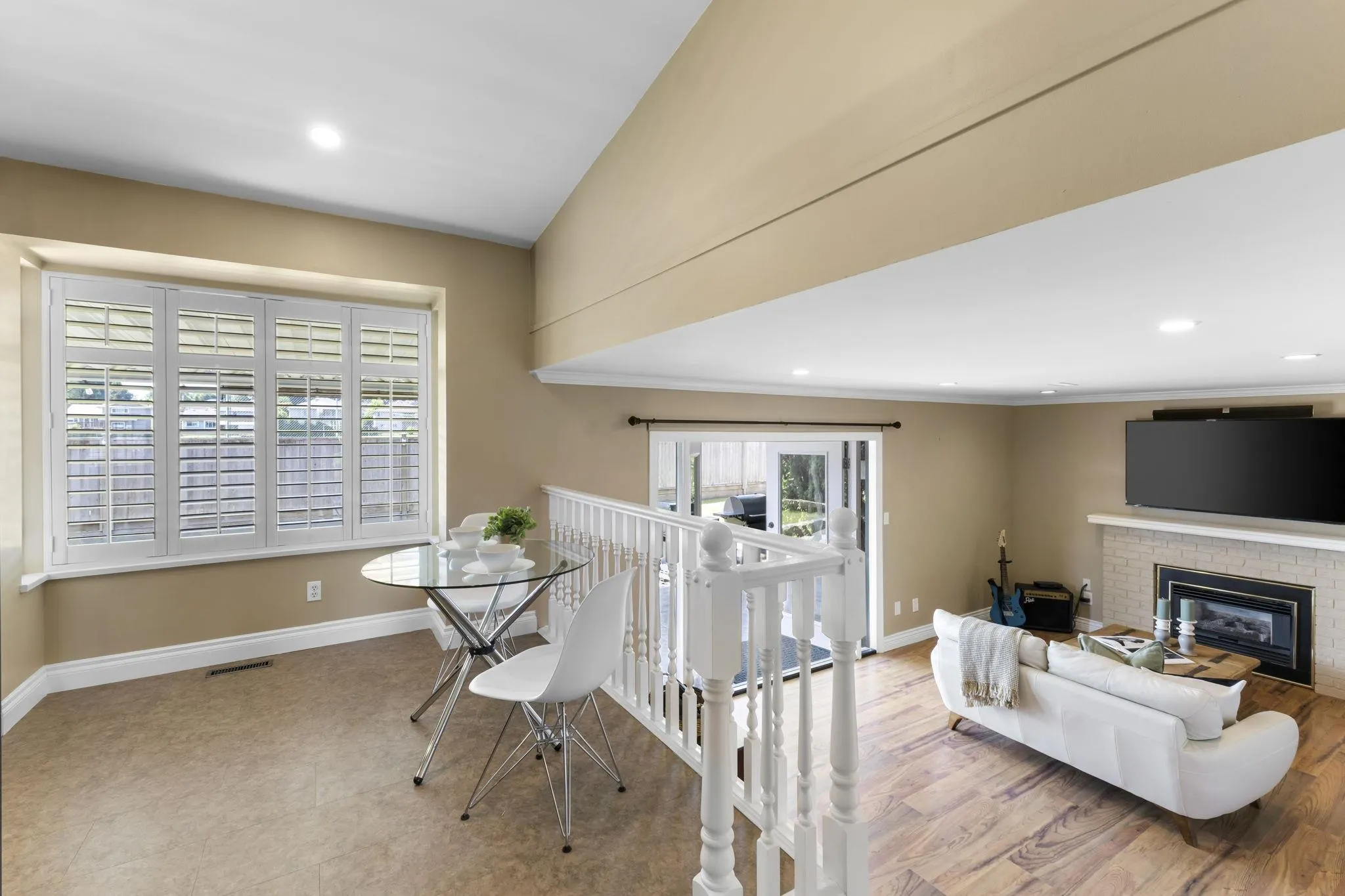 22098 Kerry Crescent