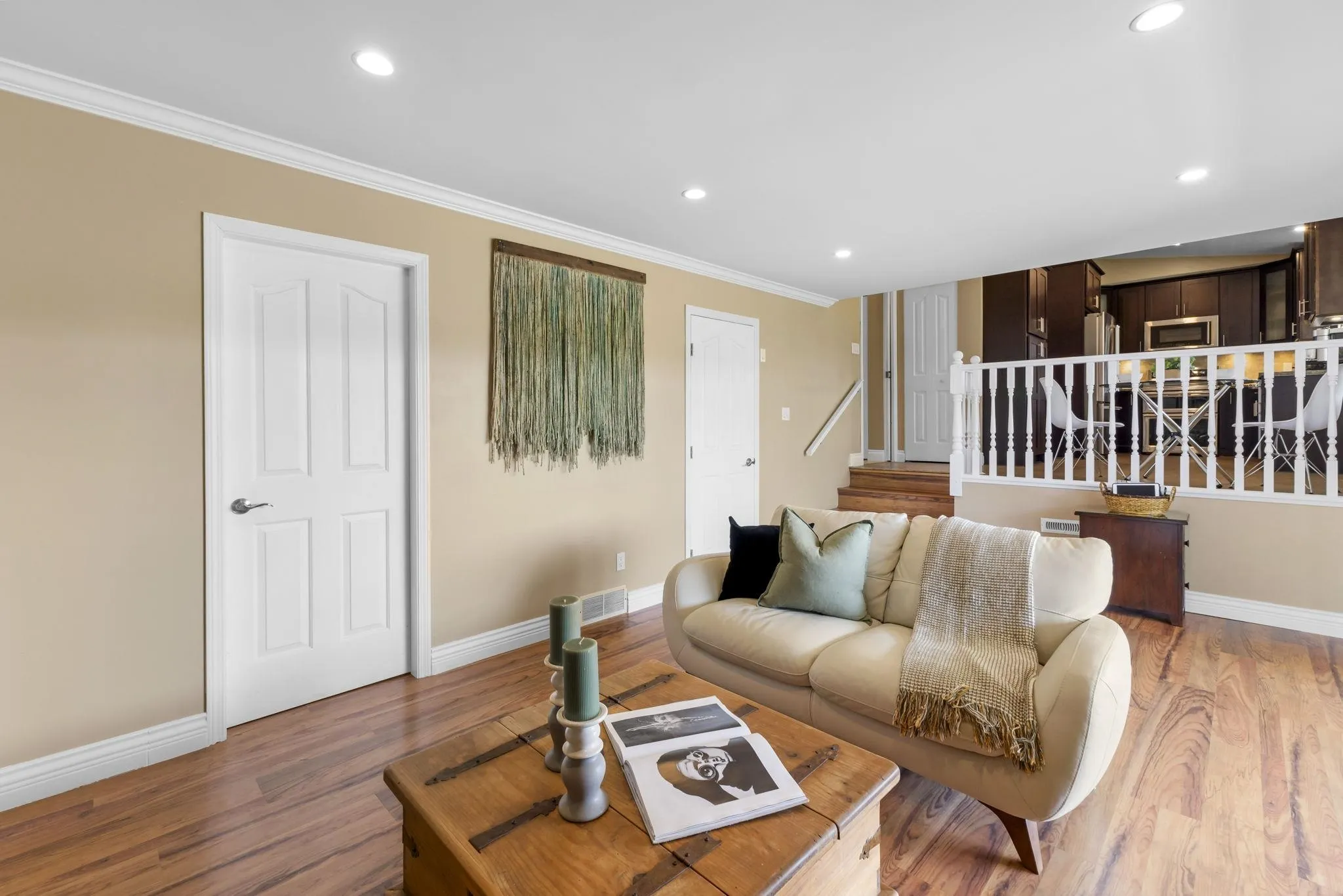 22098 Kerry Crescent