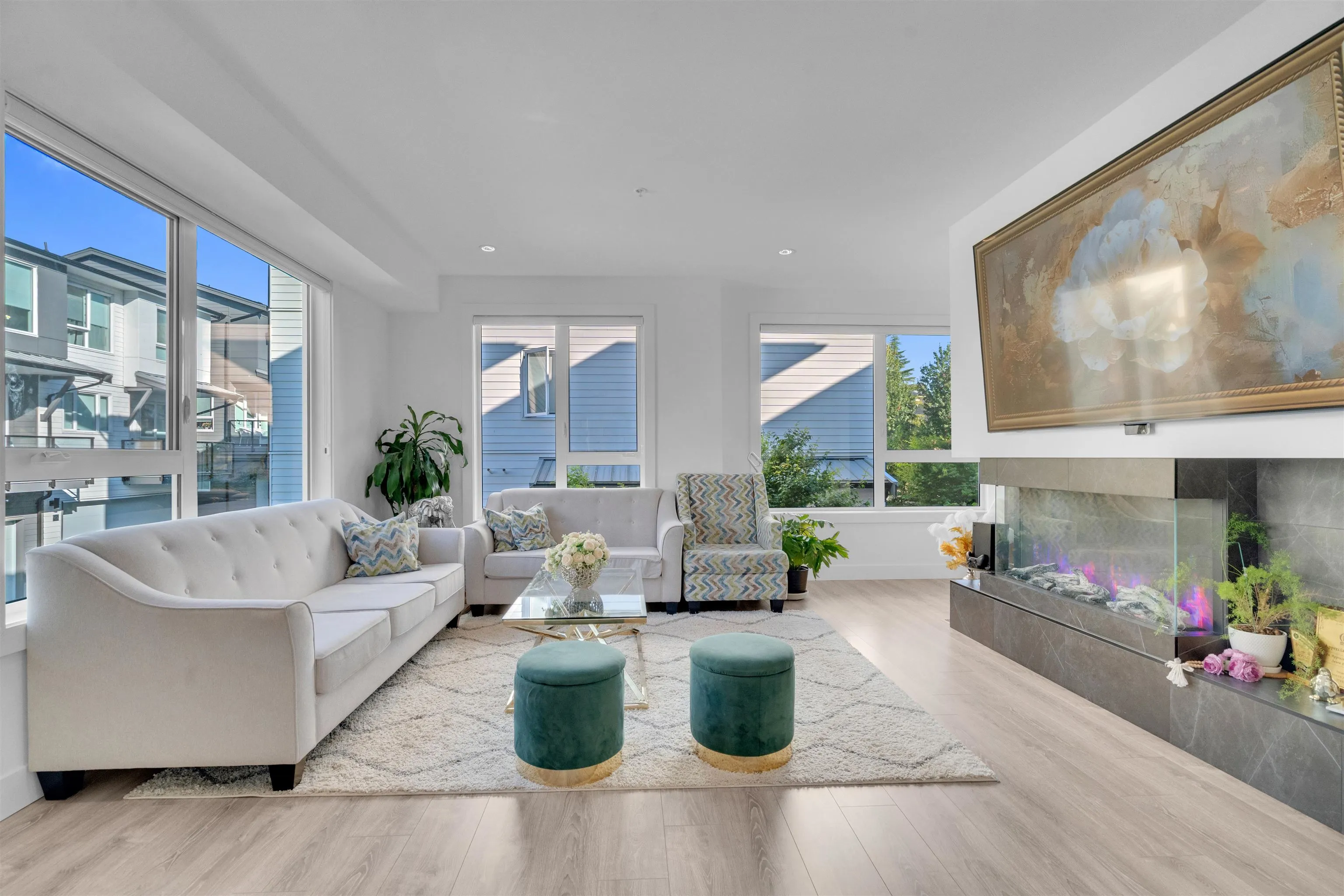 24 15030 28 Avenue