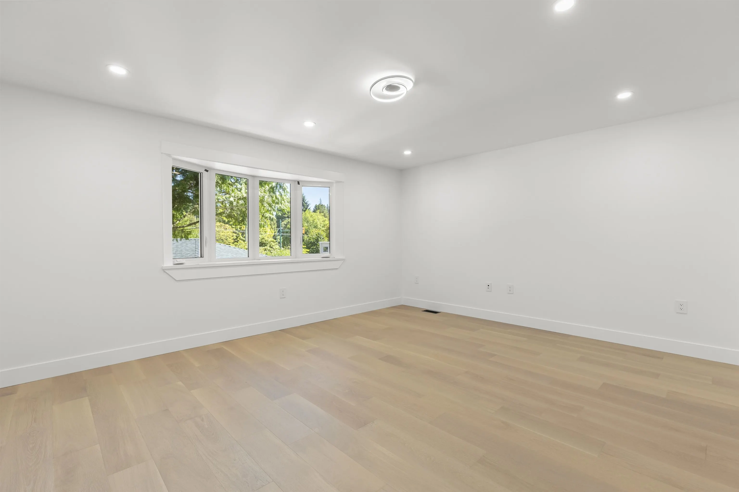 4085 SW Marine Drive