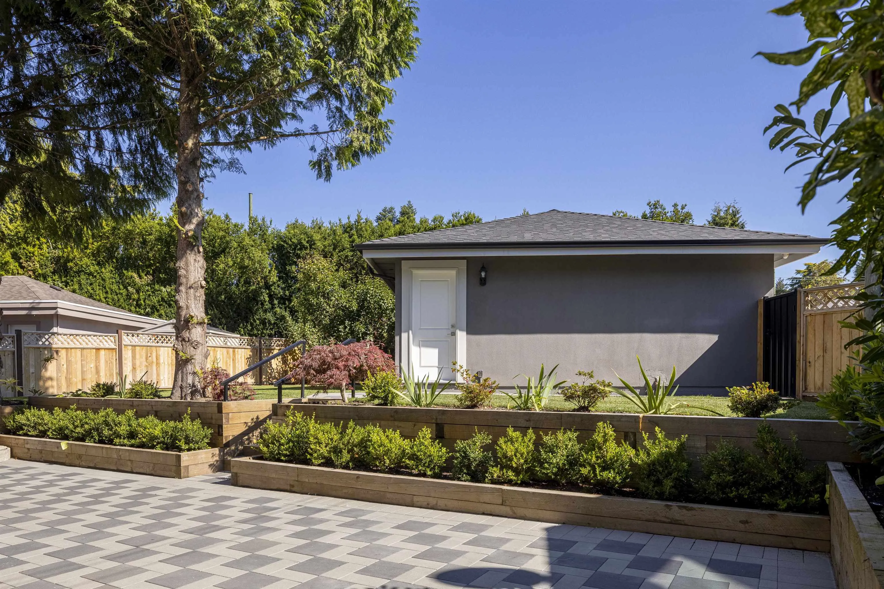 4085 SW Marine Drive