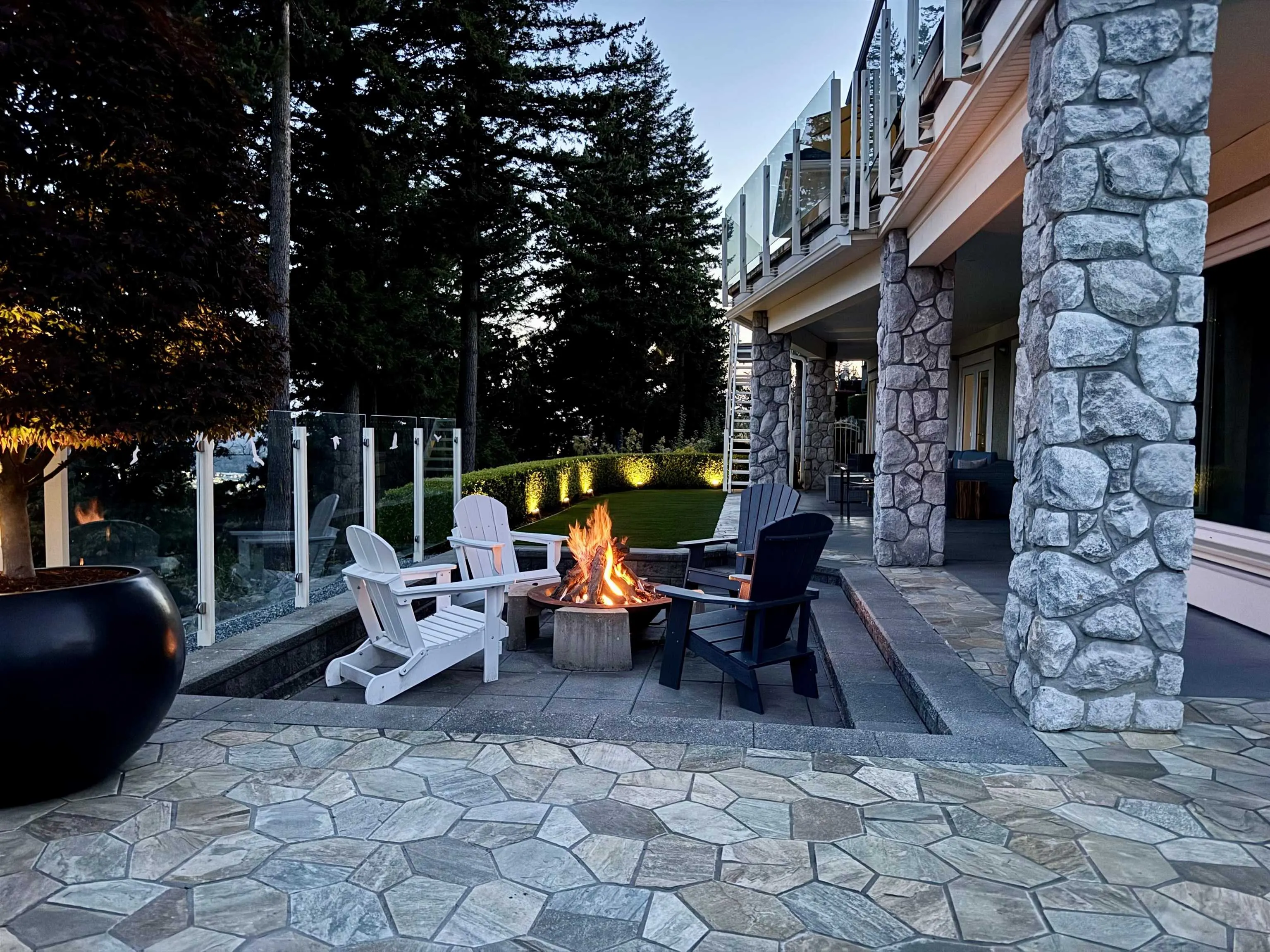 2430 Jonquil Court