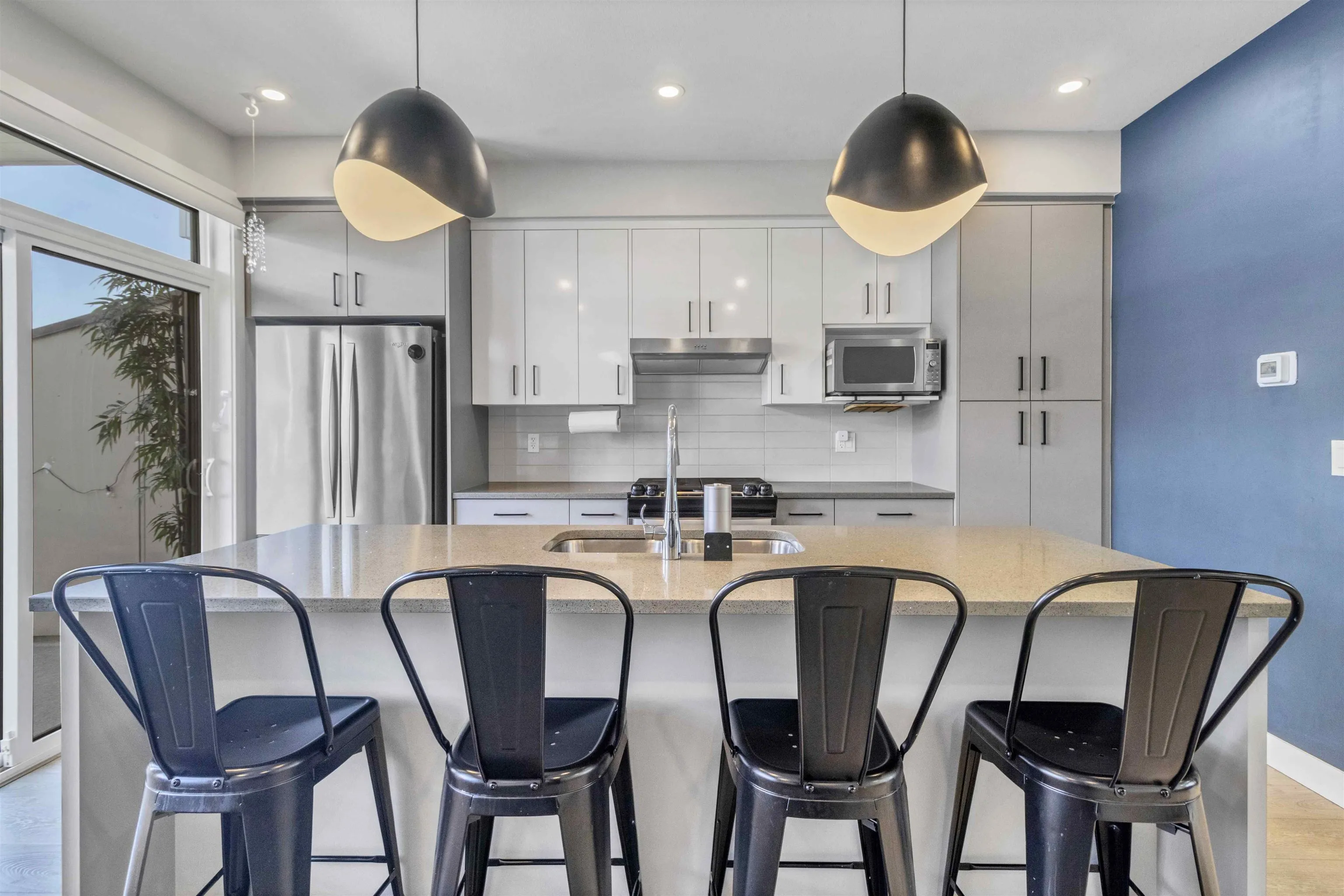 183 46150 Thomas Road
