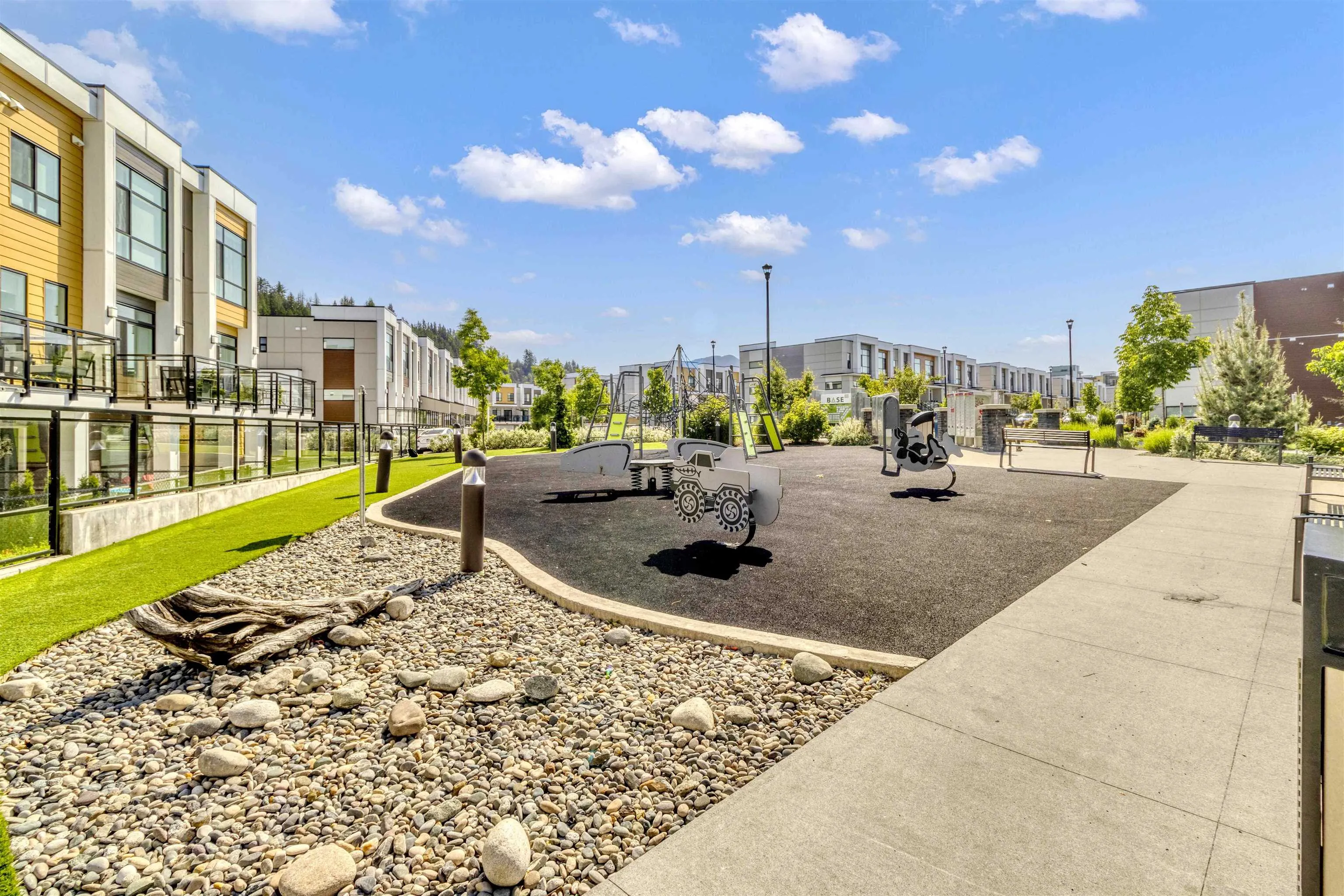 183 46150 Thomas Road