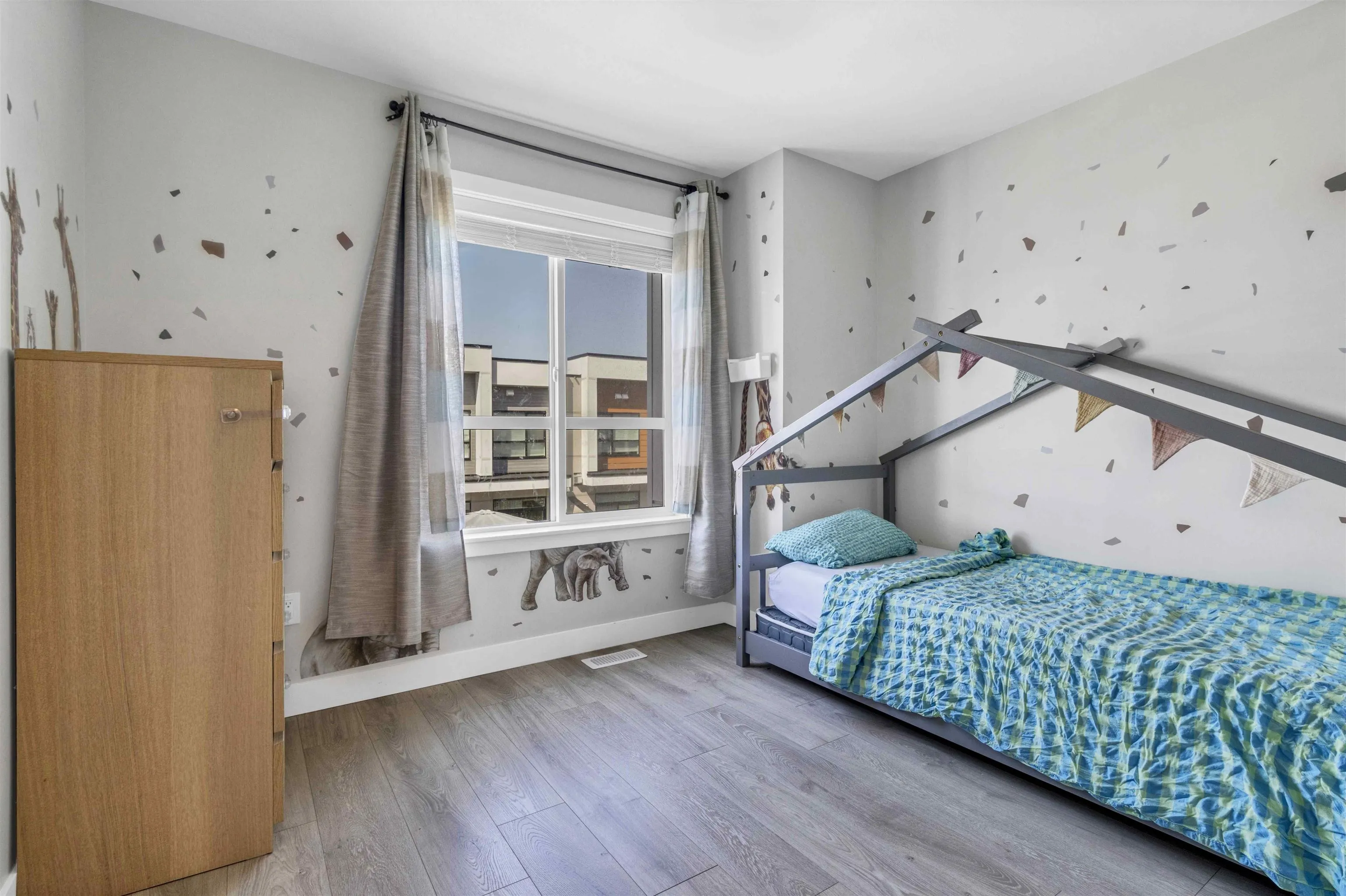 183 46150 Thomas Road