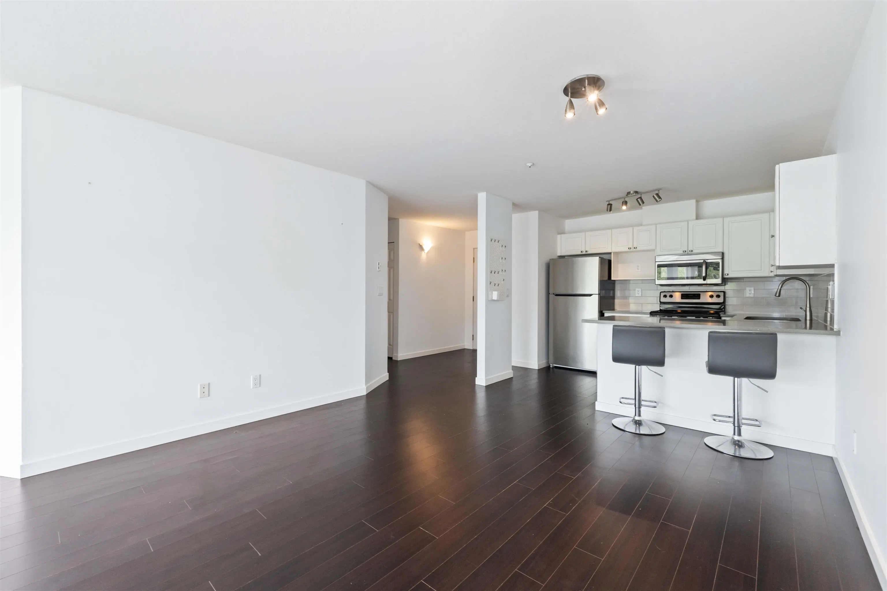 307 20245 53 Avenue