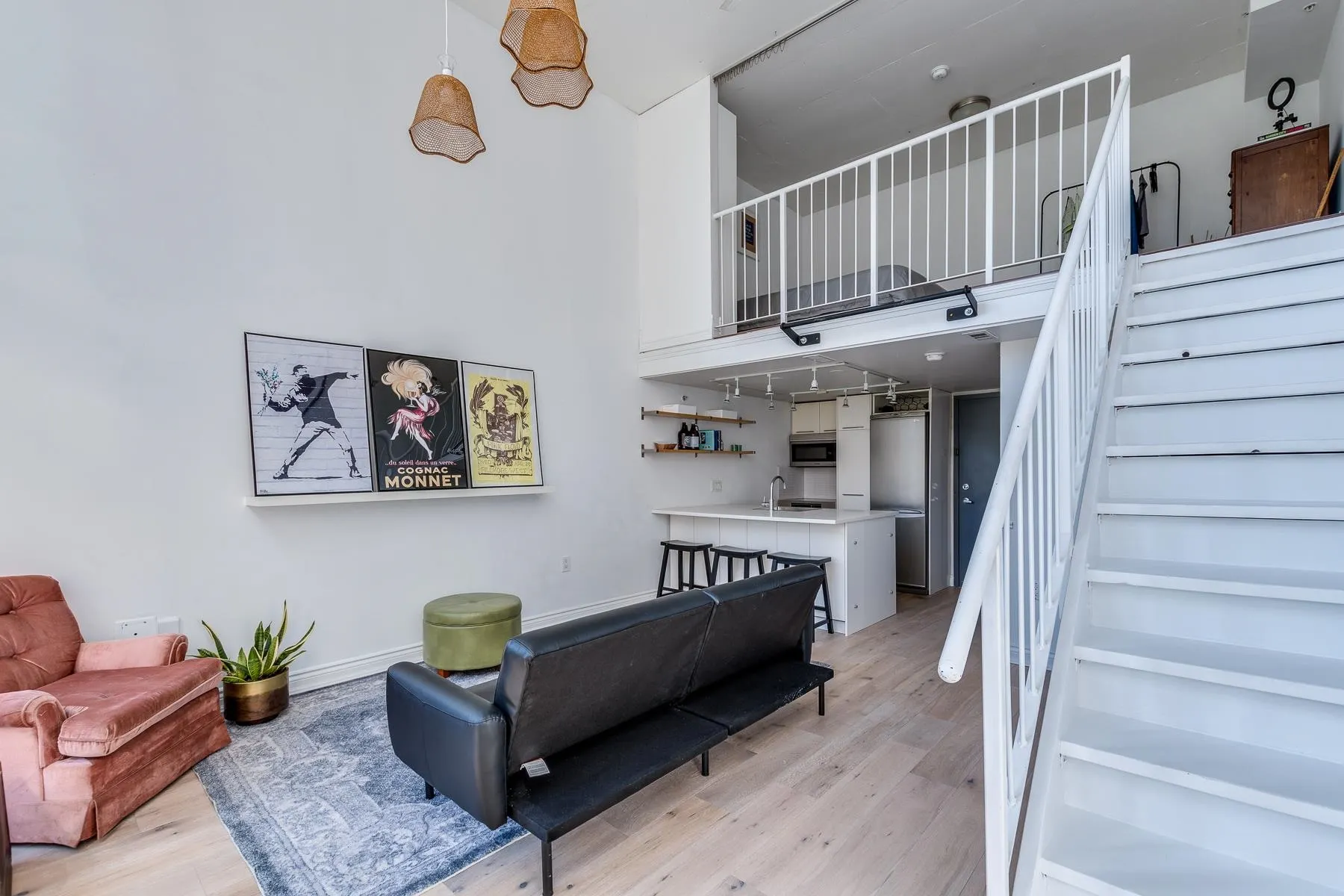 408 1 E Cordova Street