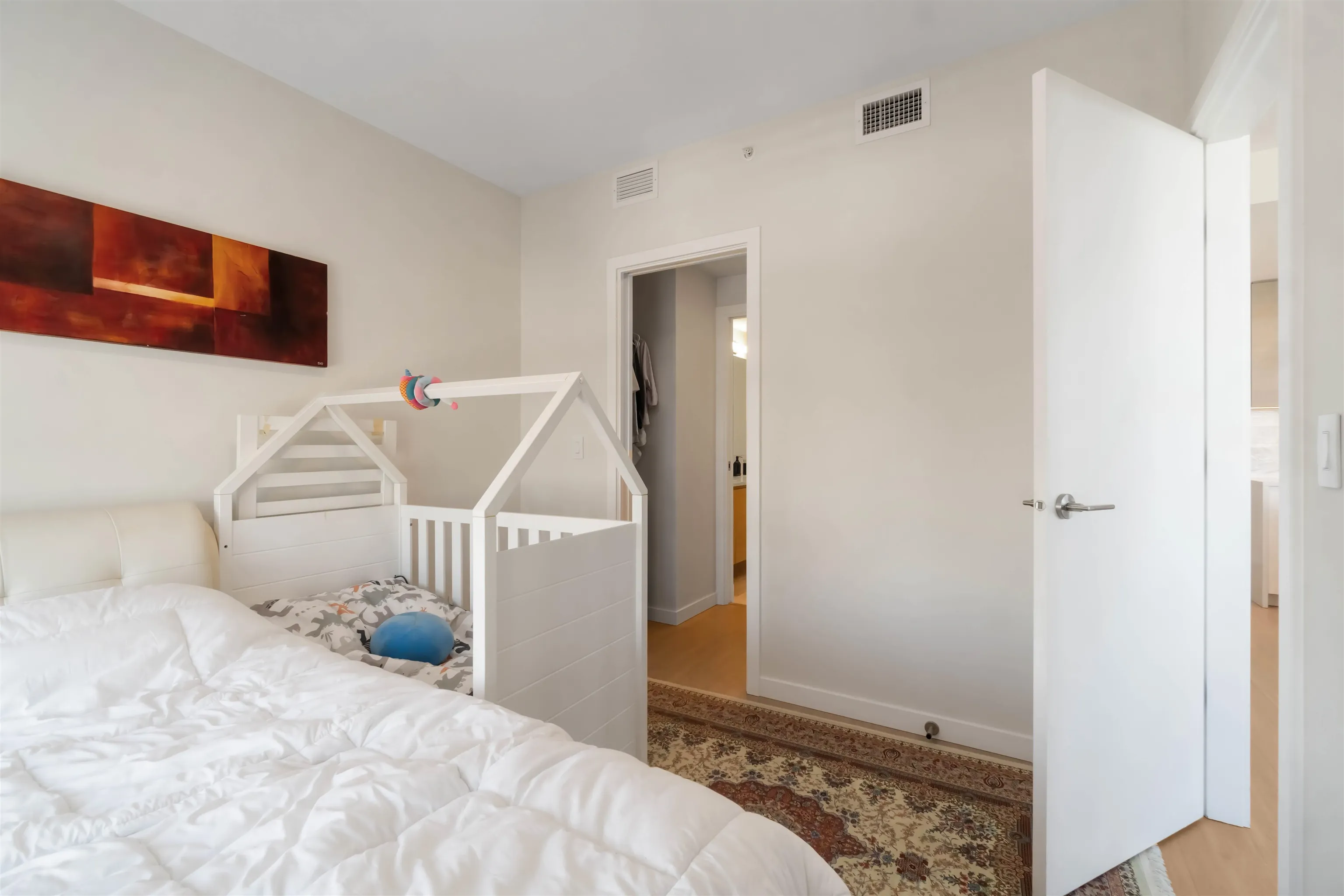 2607 4168 Lougheed Highway