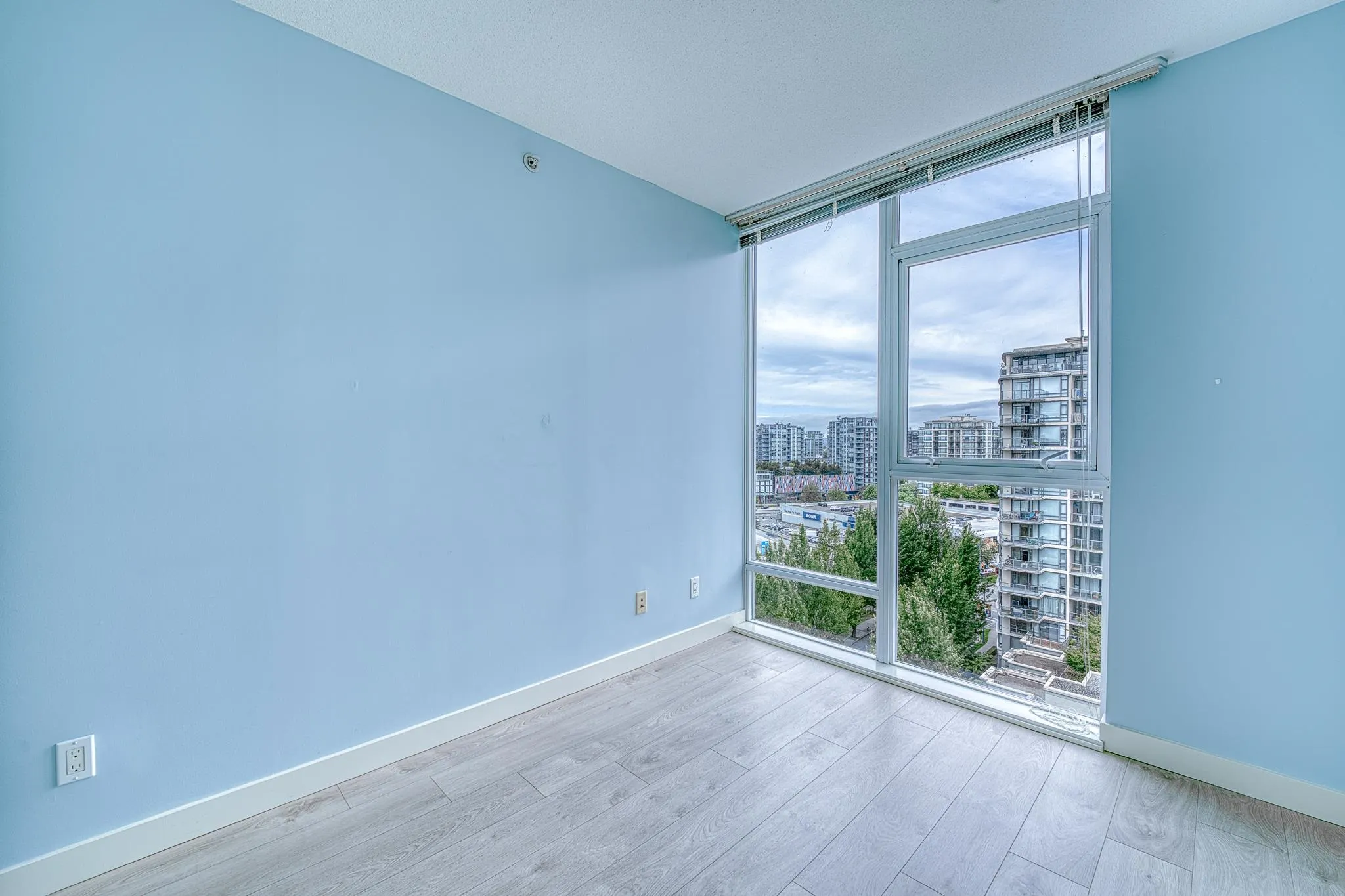 1501 5900 Alderbridge Way