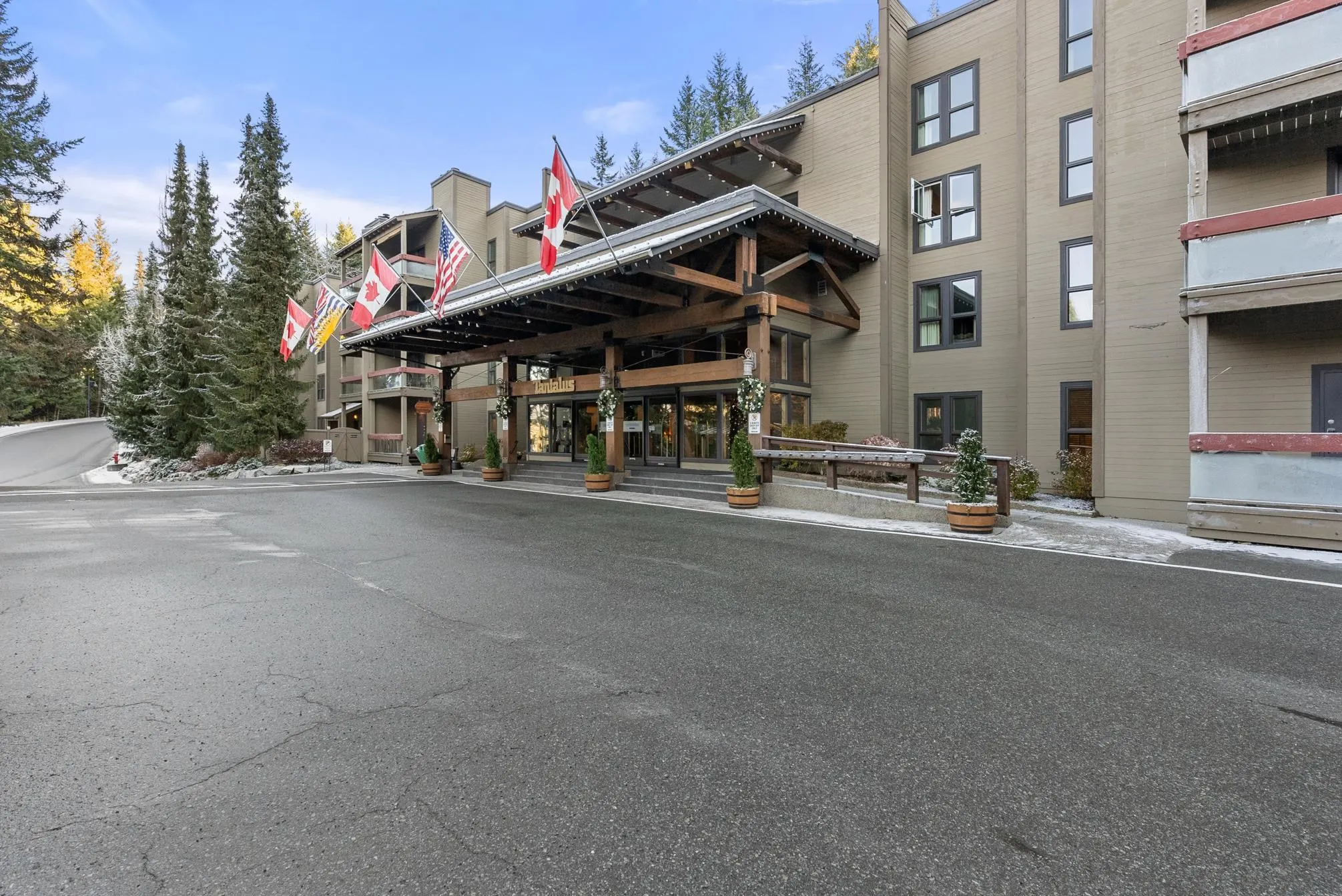 513 4200 Whistler Way