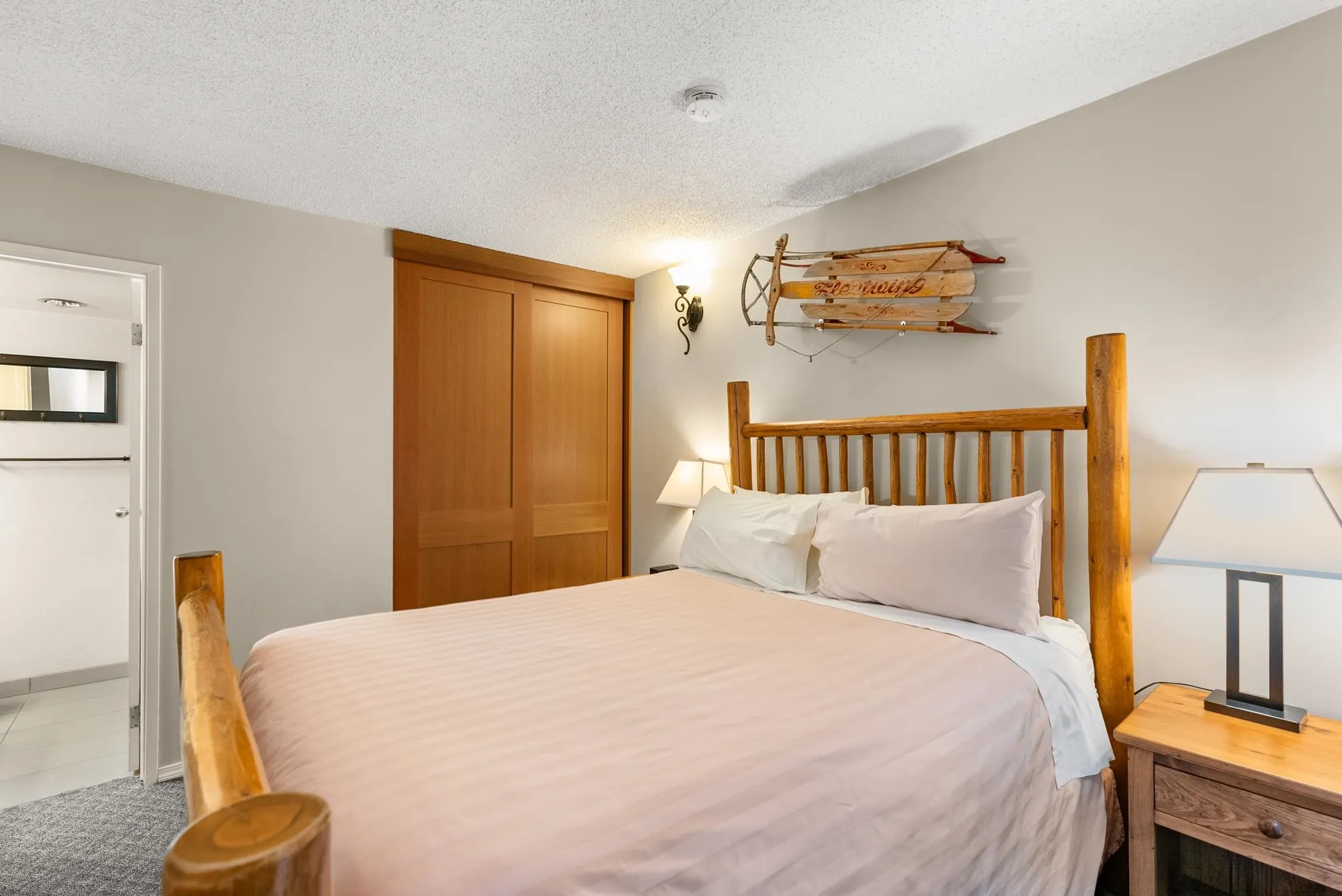 513 4200 Whistler Way