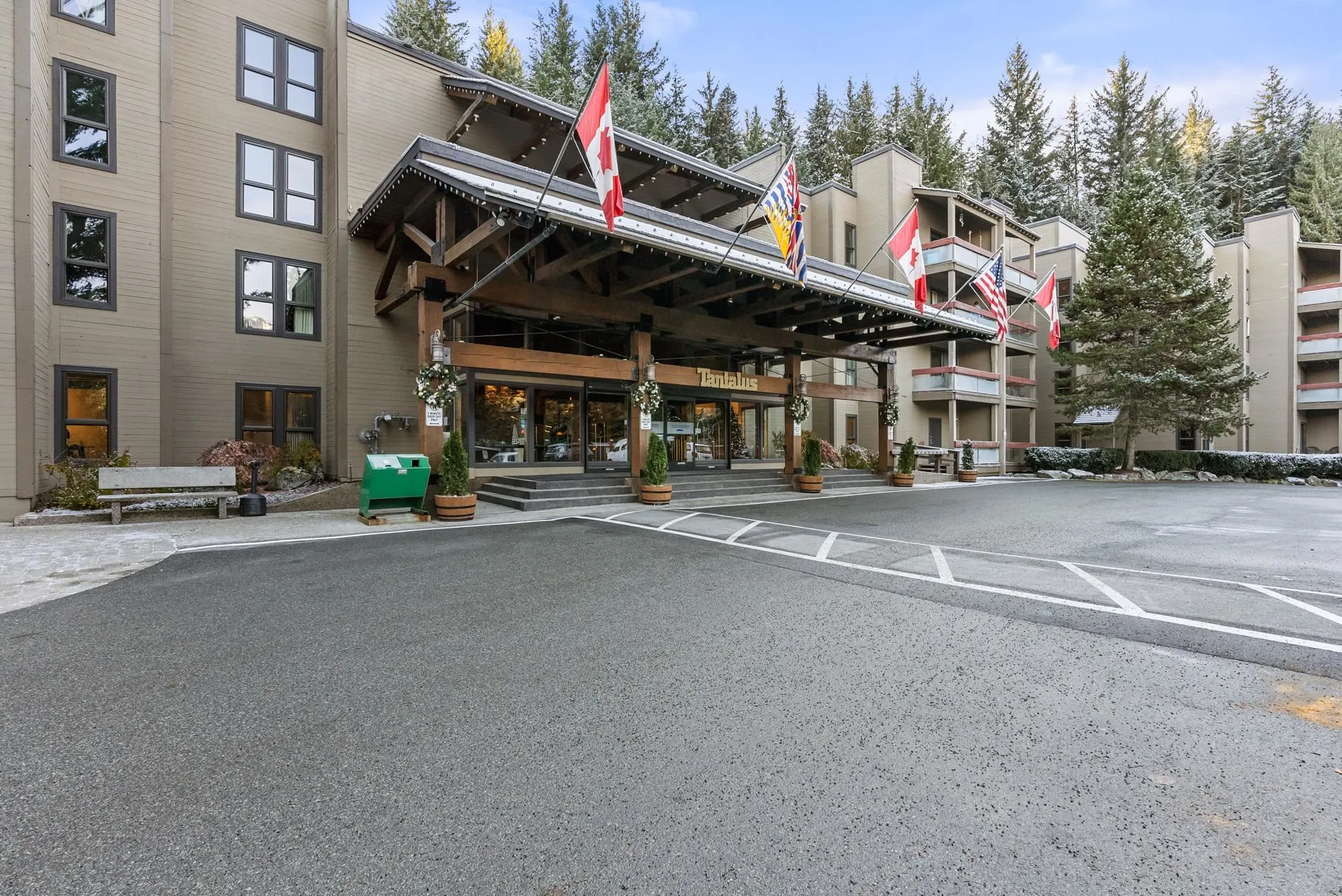 513 4200 Whistler Way