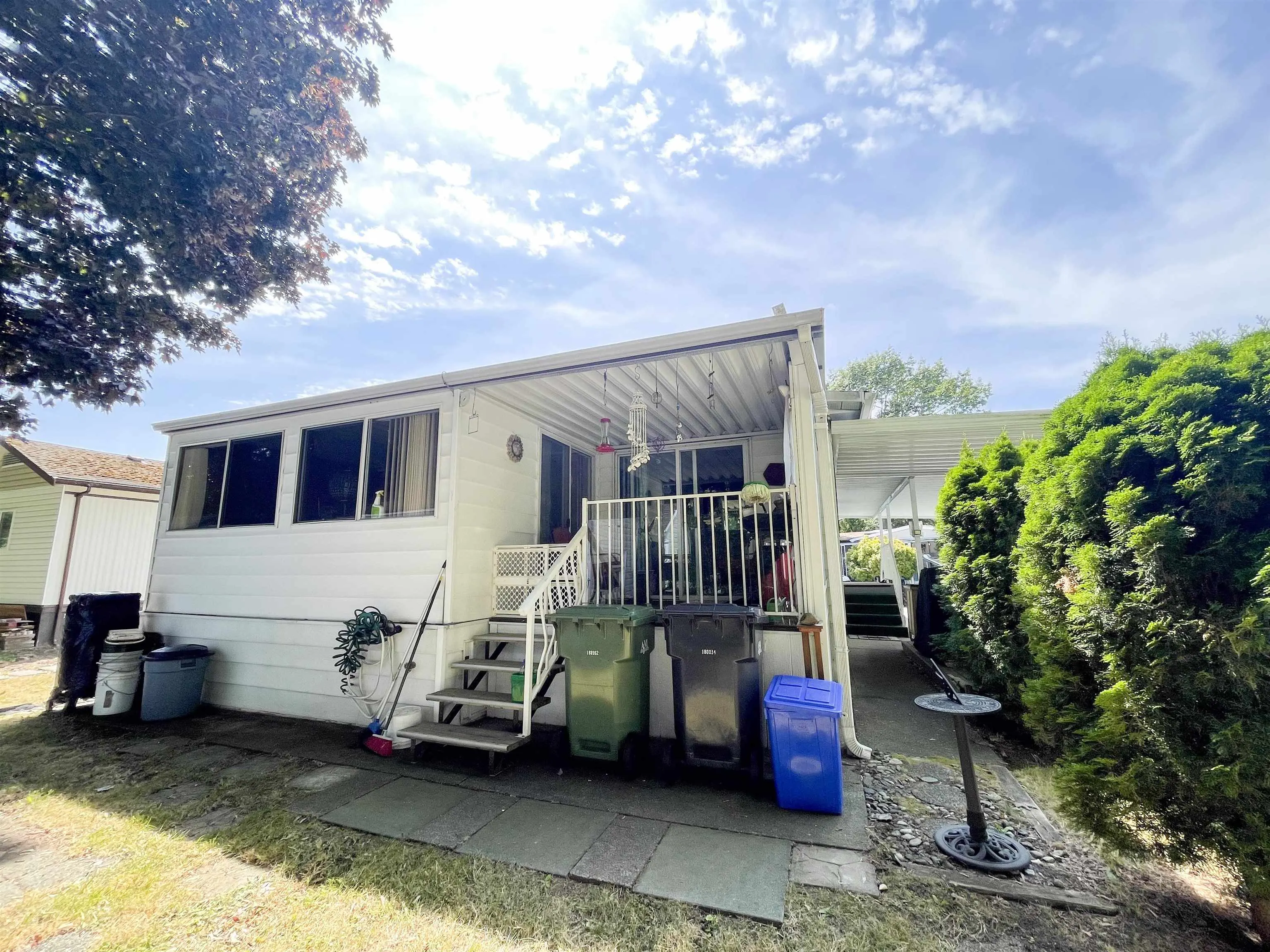 305 1840 160 Street
