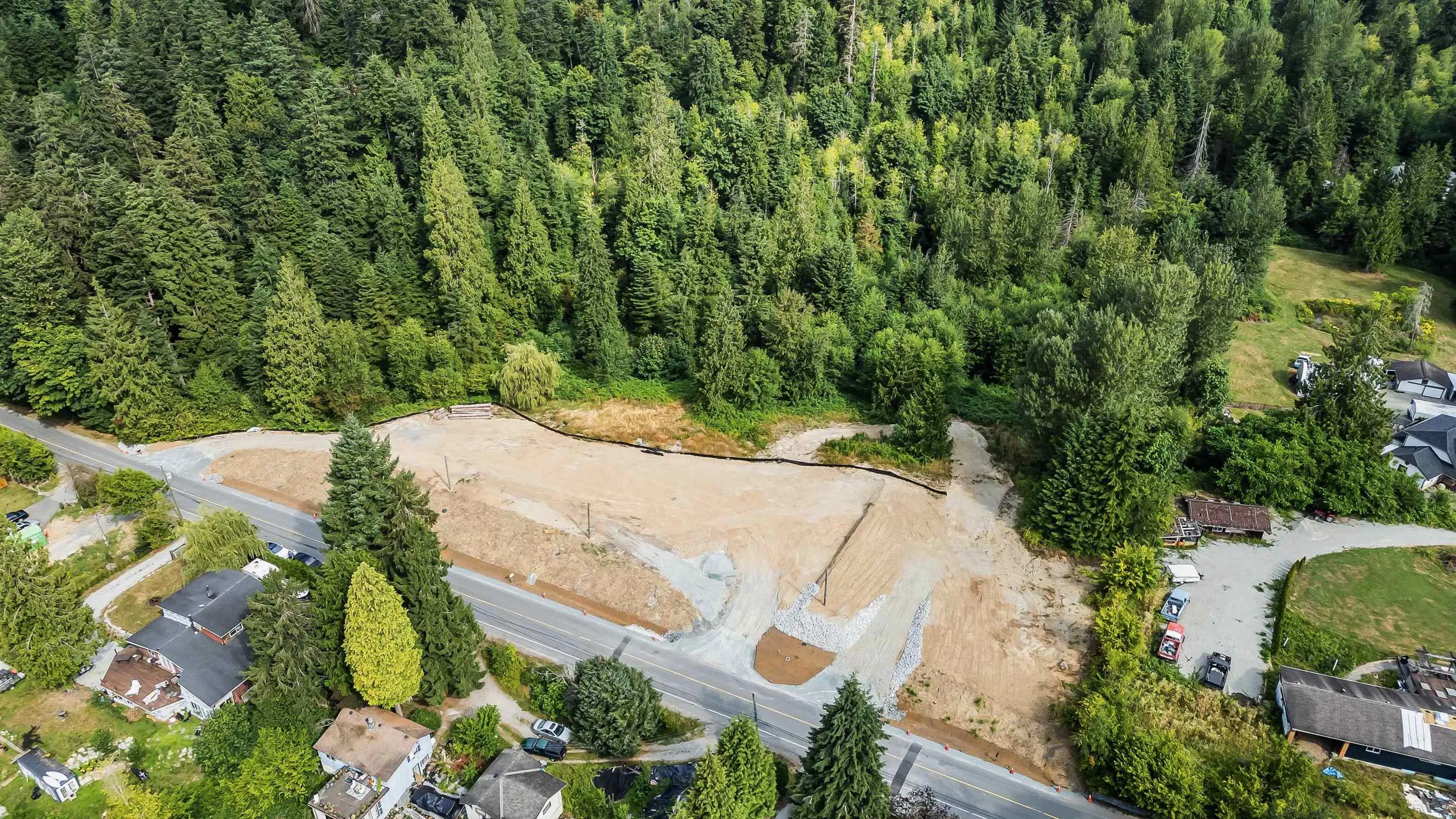 LT.2 34339 Ferndale Avenue