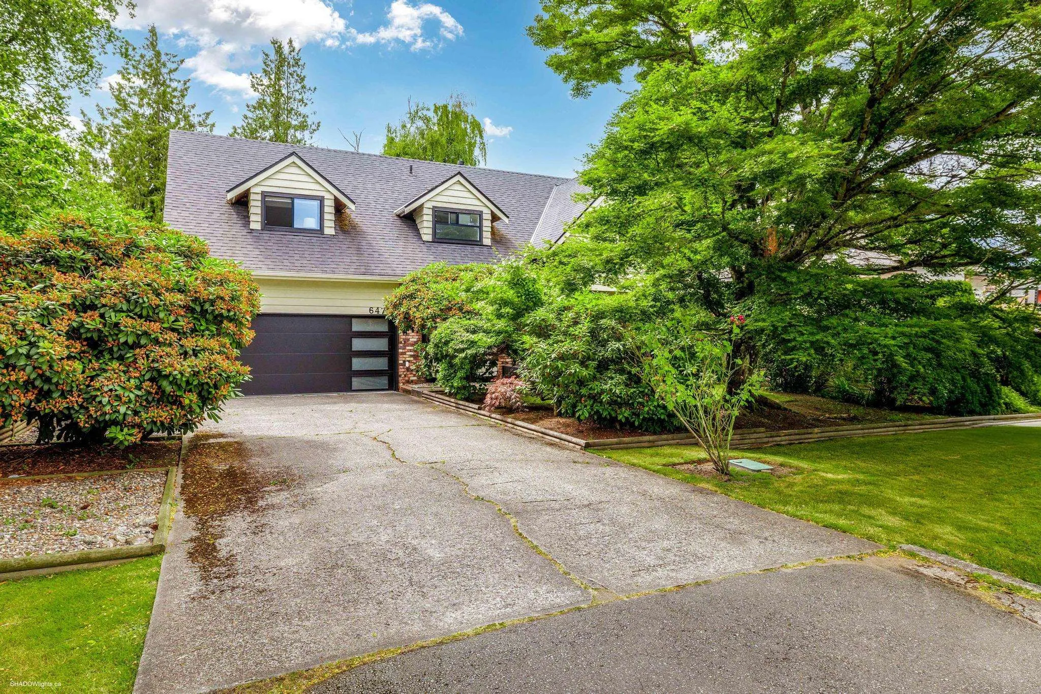 6471 Gibbons Drive