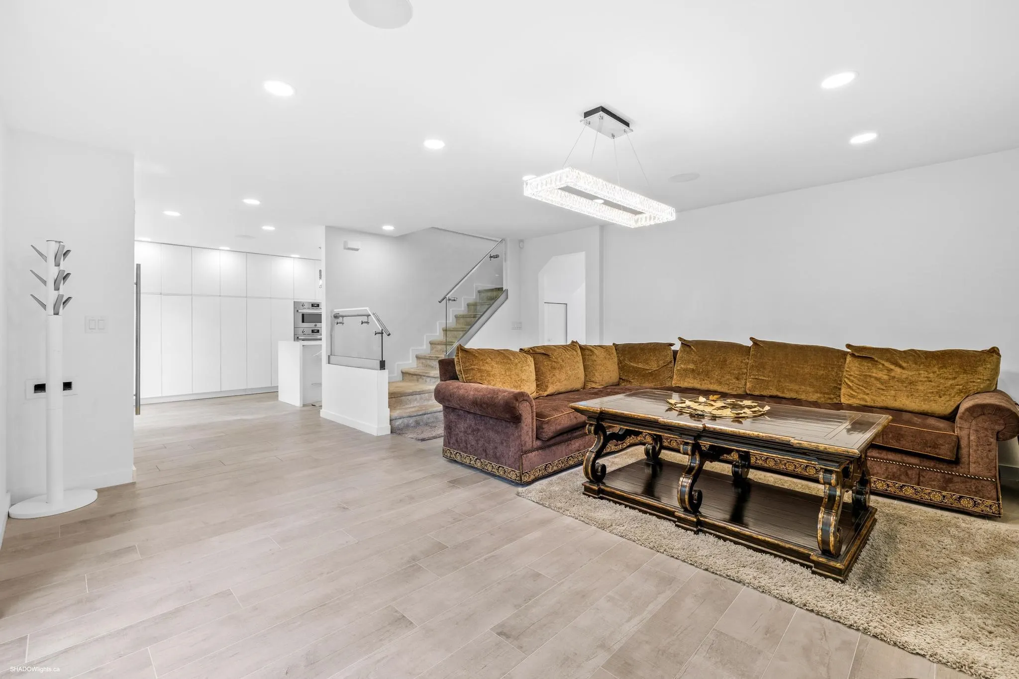 6471 Gibbons Drive