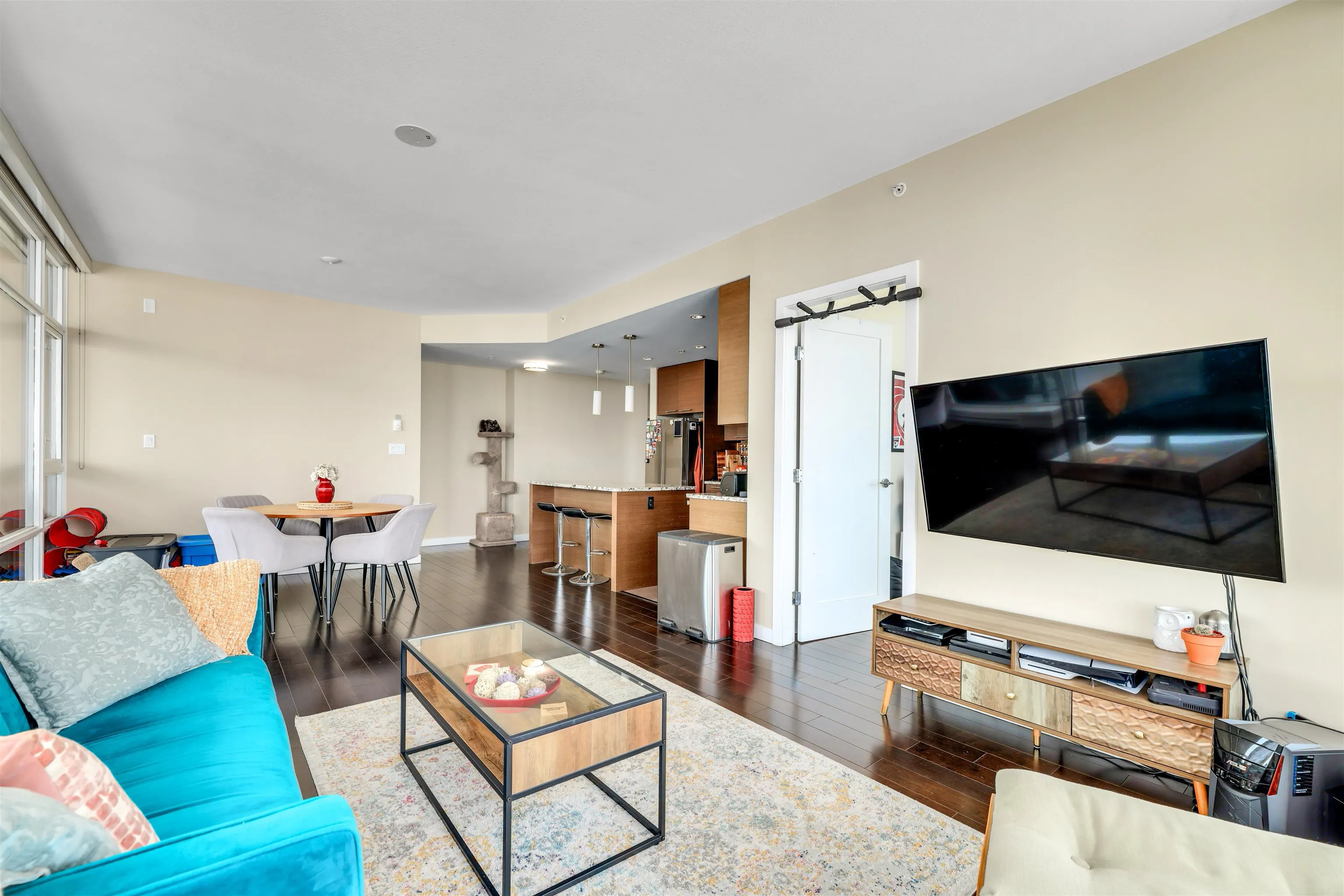 1801 6168 Wilson Avenue