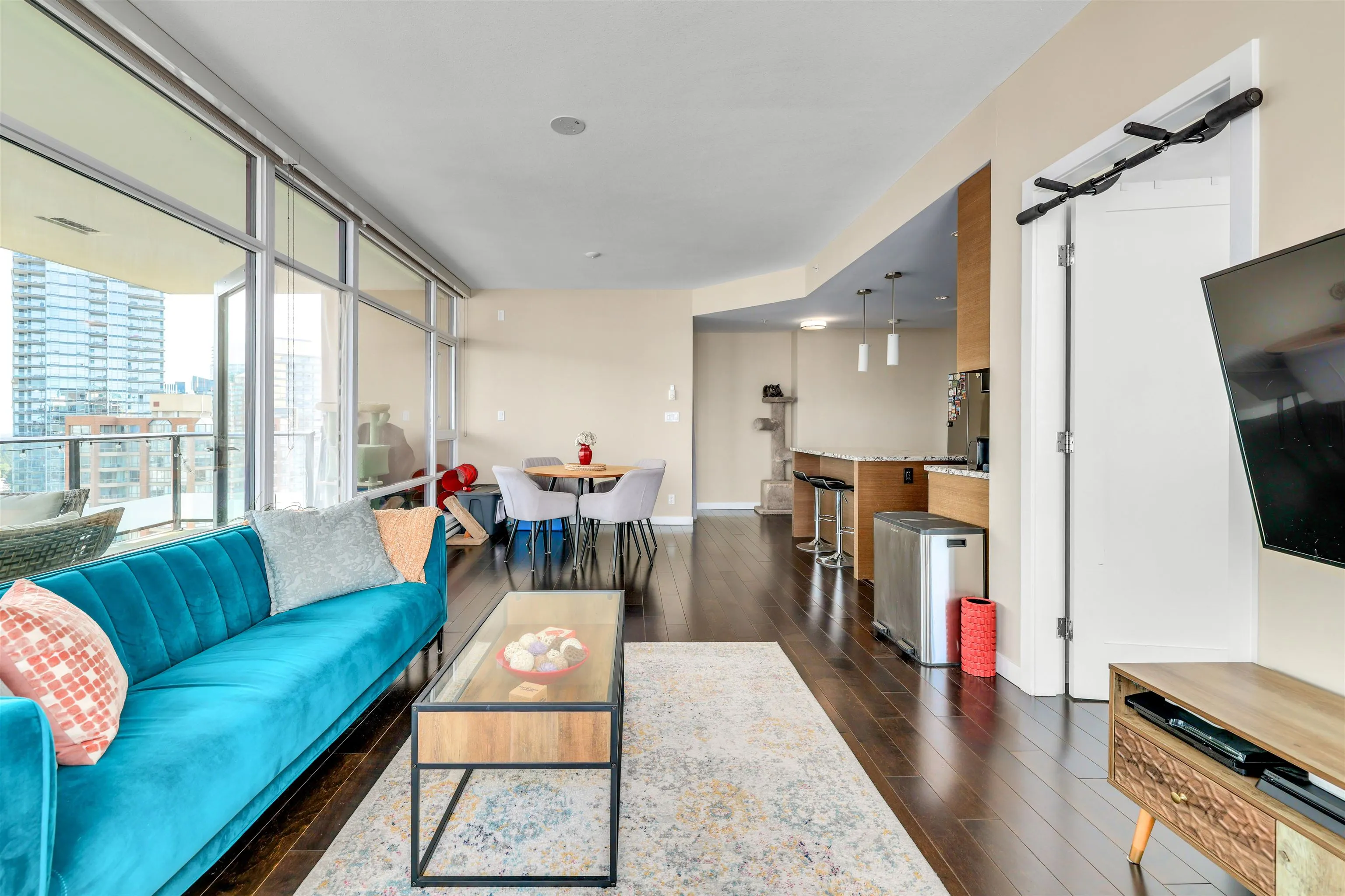 1801 6168 Wilson Avenue