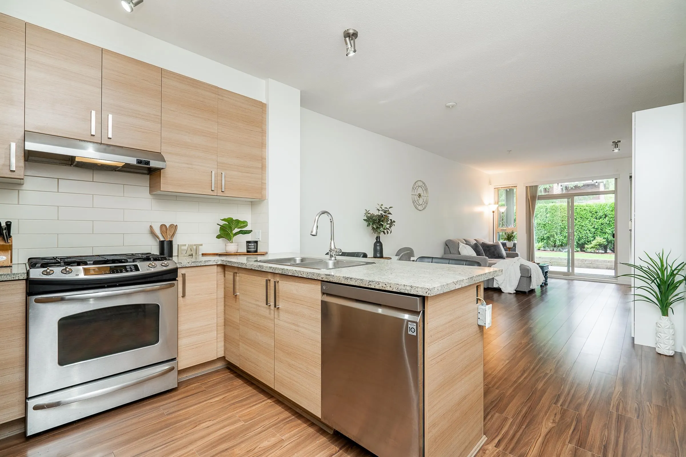 115 1150 Kensal Place