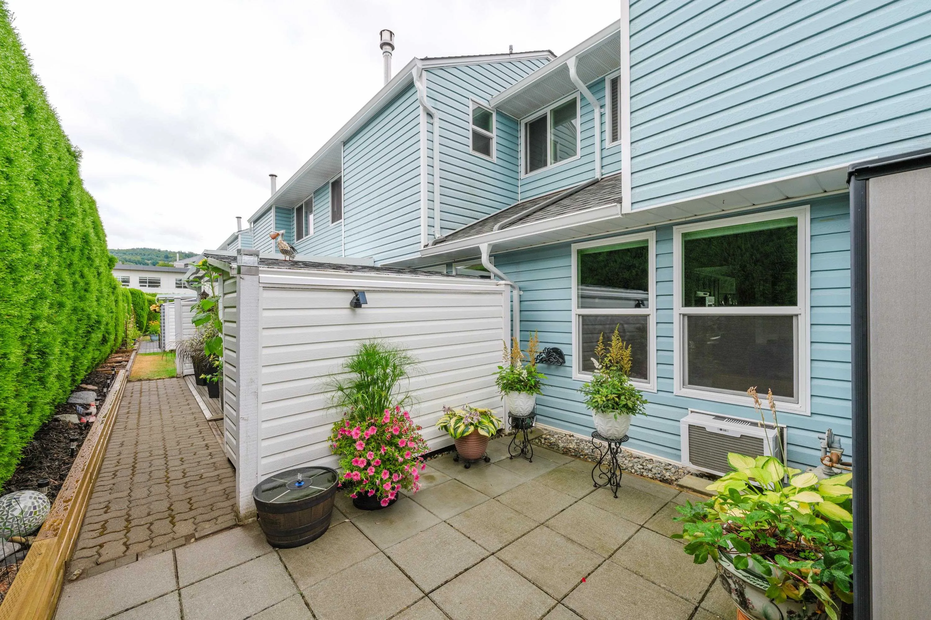 86 34959 Old Clayburn Road
