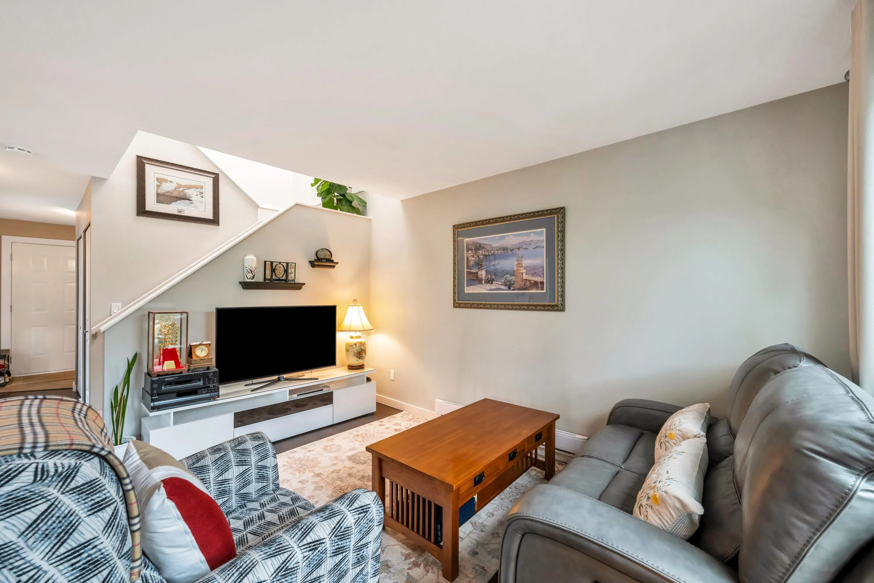 86 34959 Old Clayburn Road