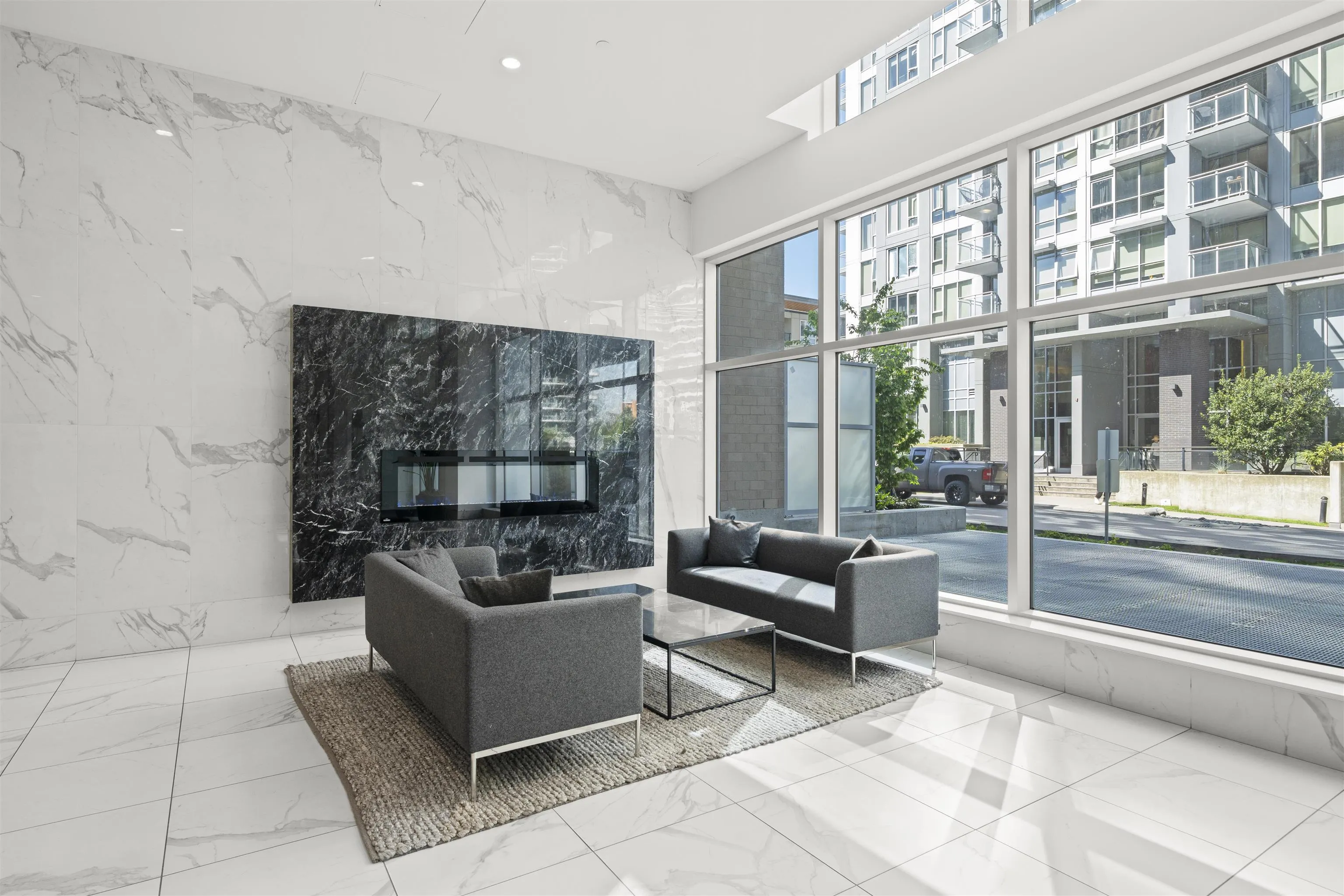 1211 13350 Central Avenue