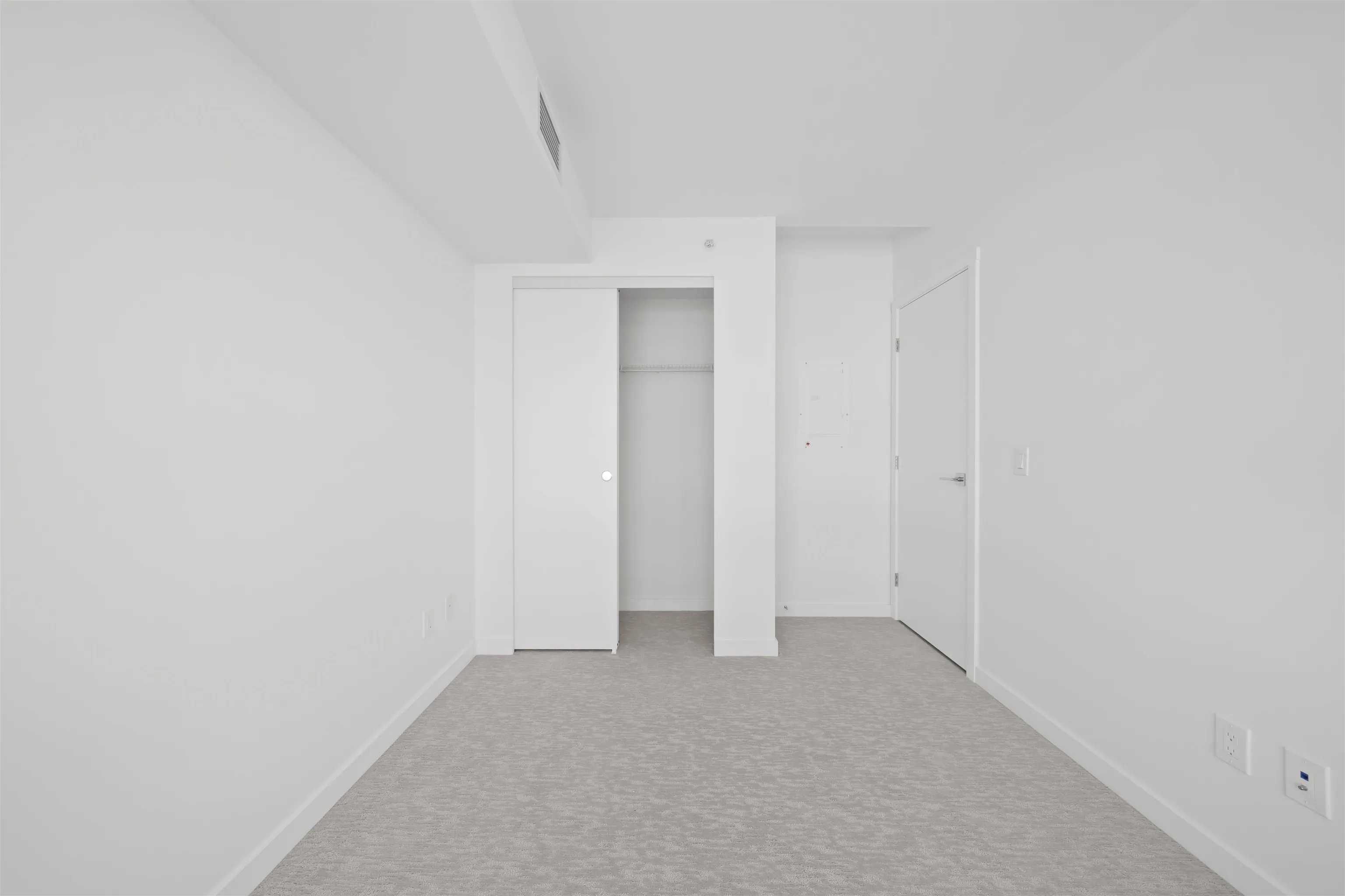 1211 13350 Central Avenue