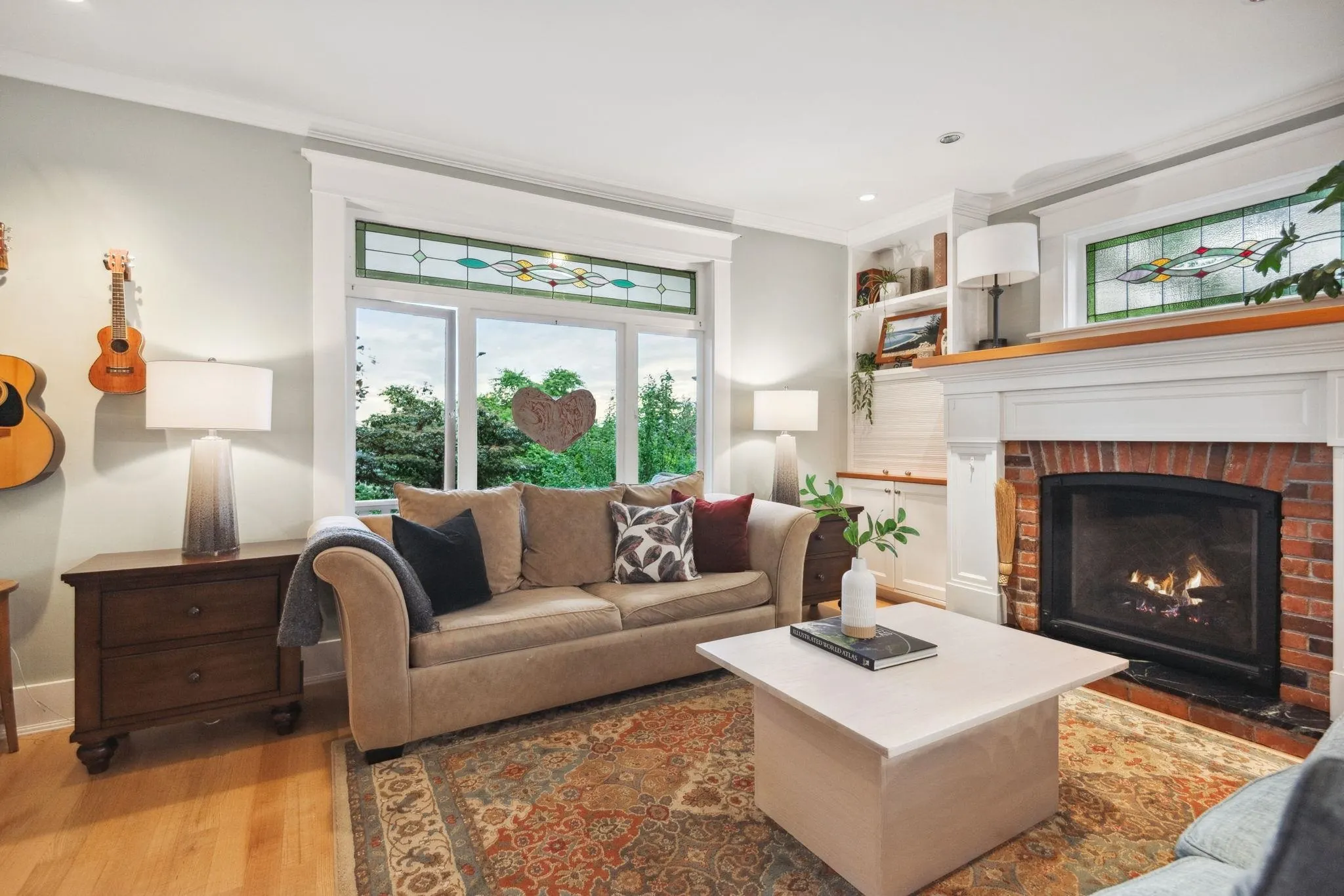 346 E 5th Street