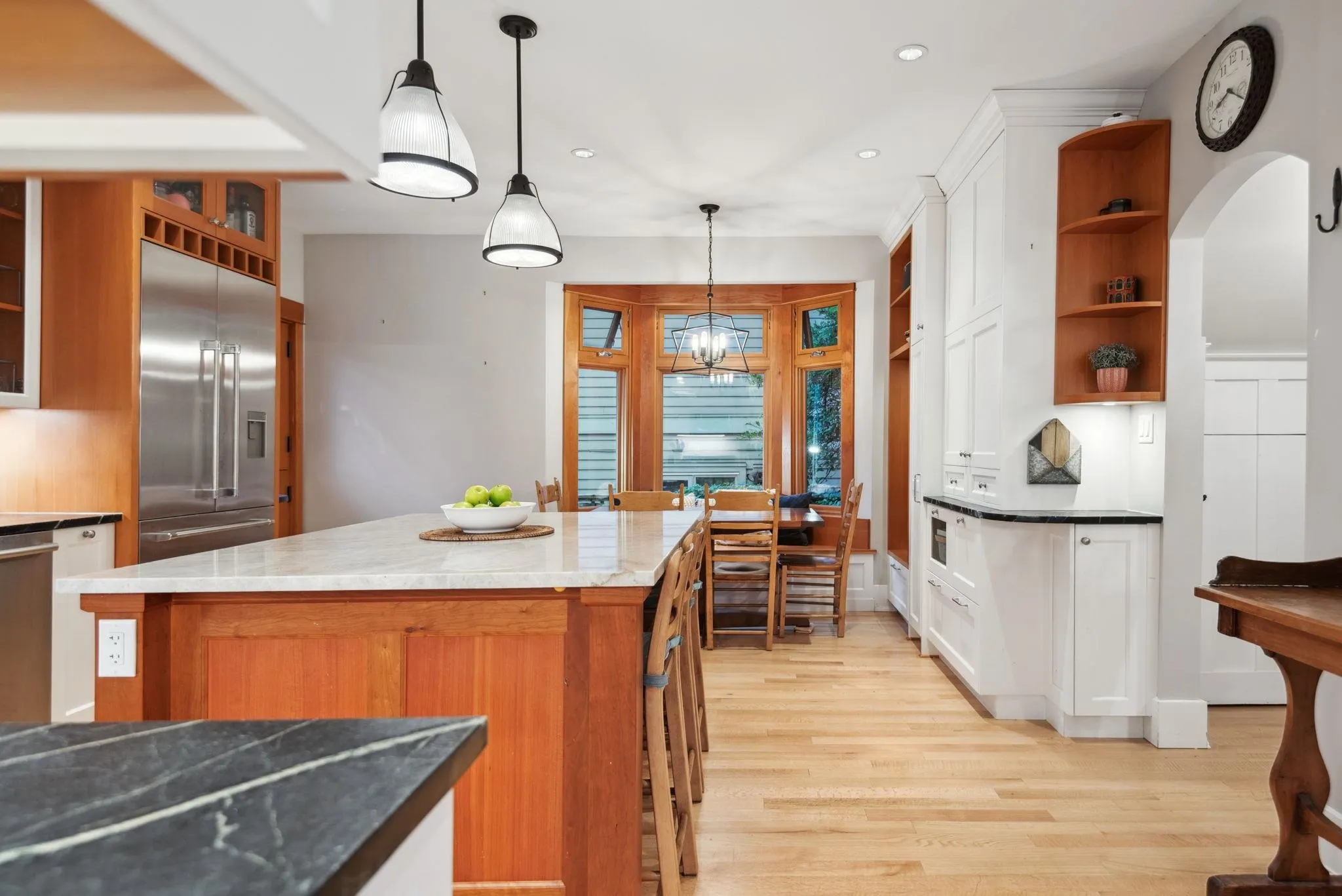 346 E 5th Street