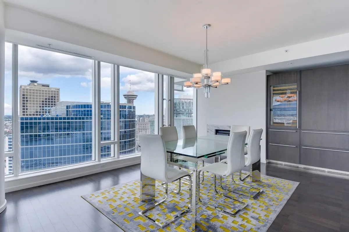 3001 1011 W Cordova Street
