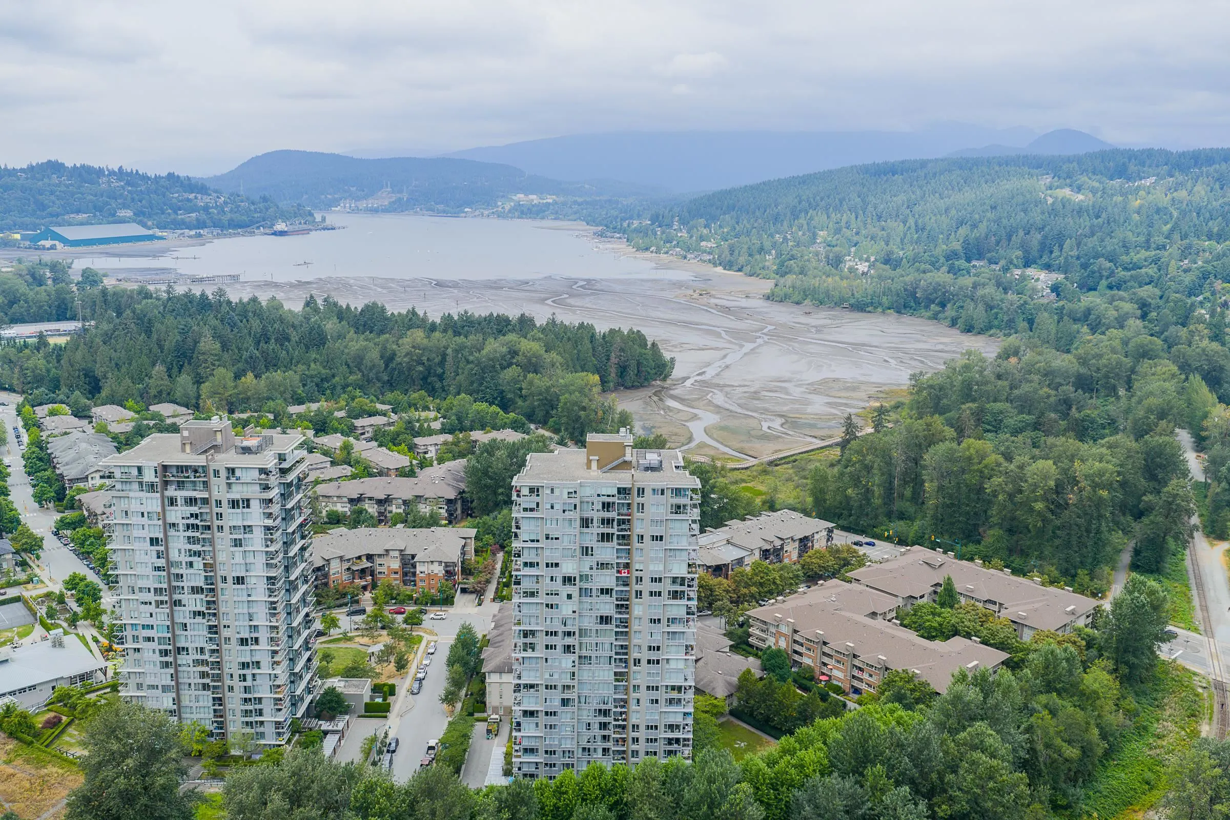 1909 660 Nootka Way