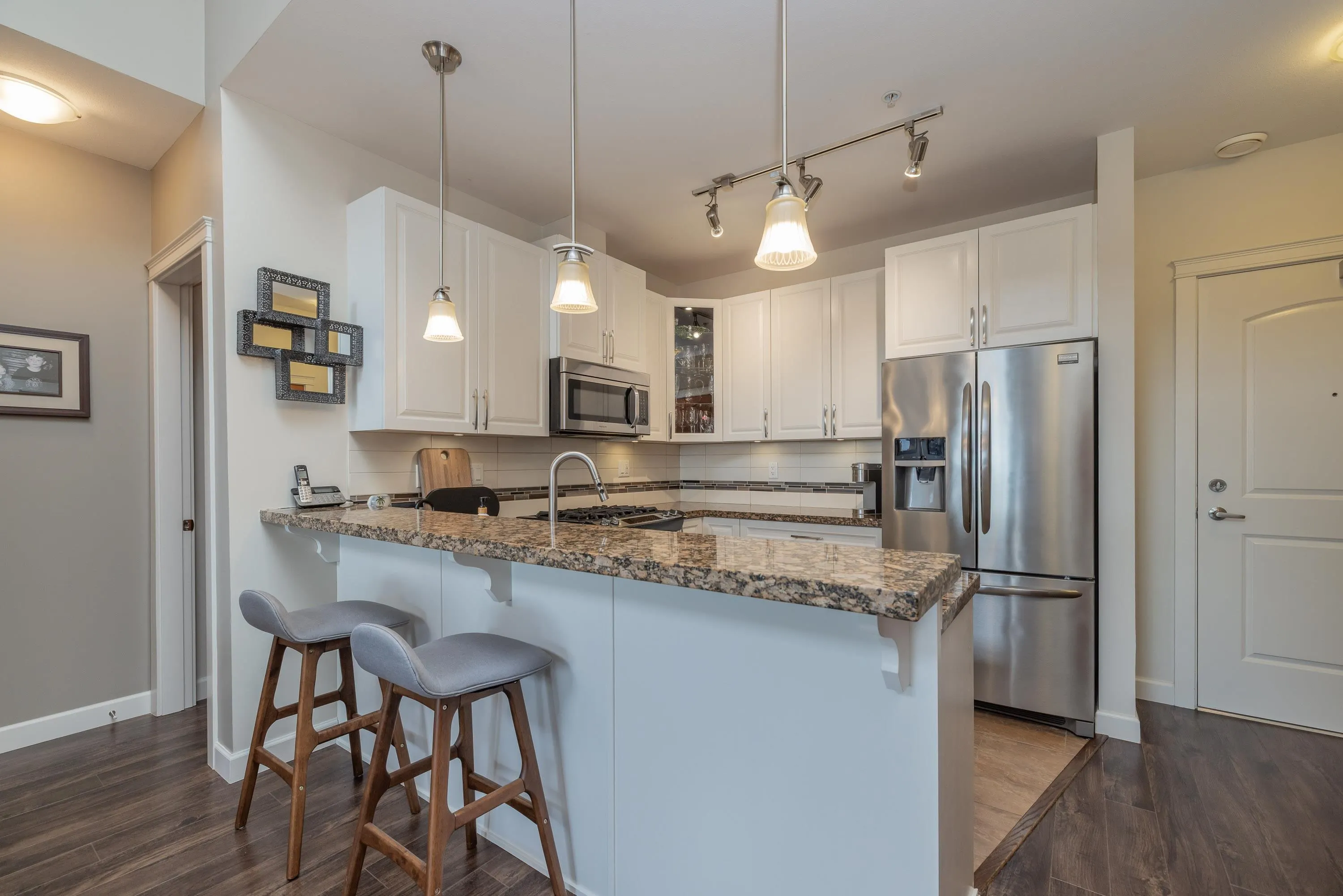 634 8067 207 Street