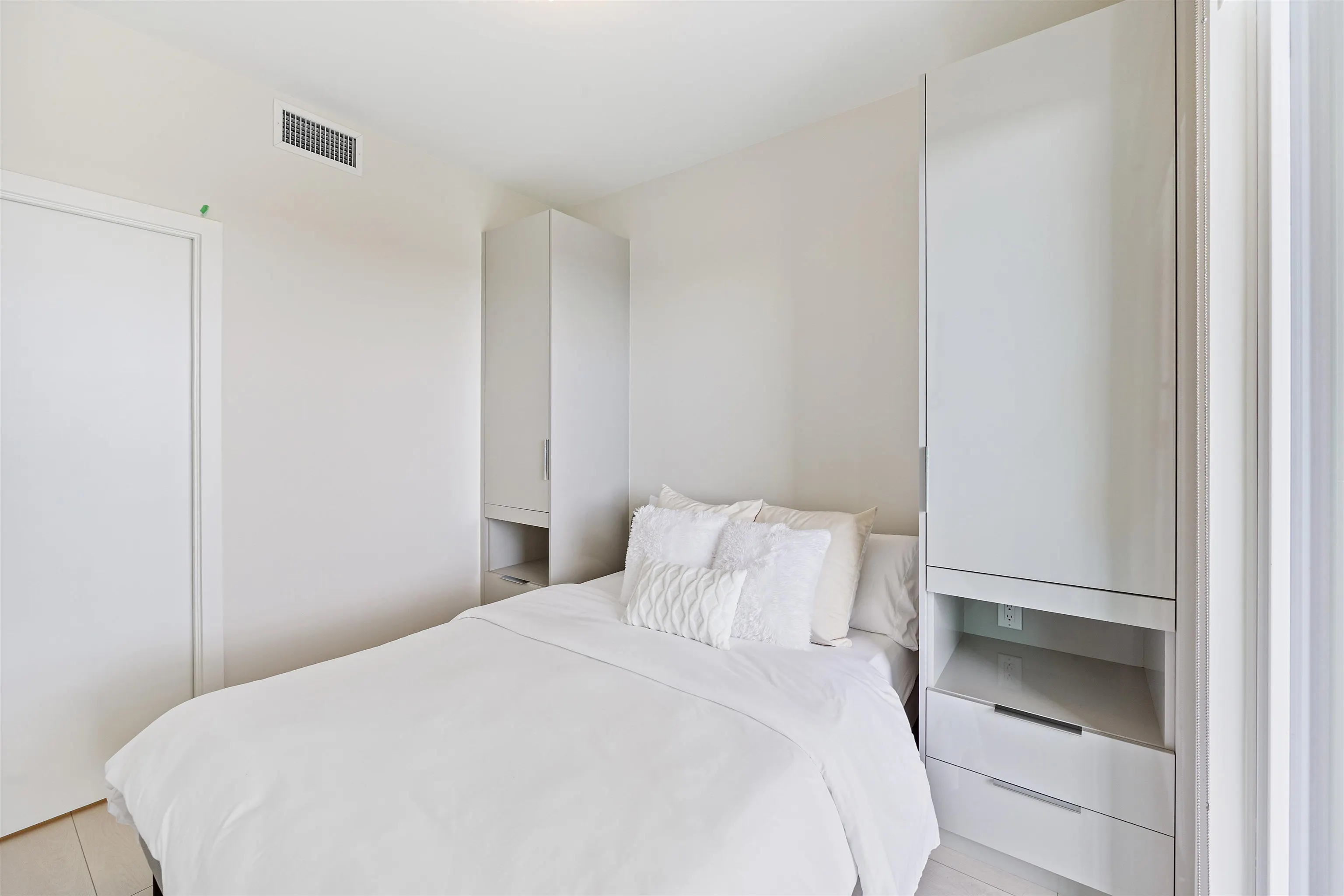 1607 3538 Sawmill Crescent