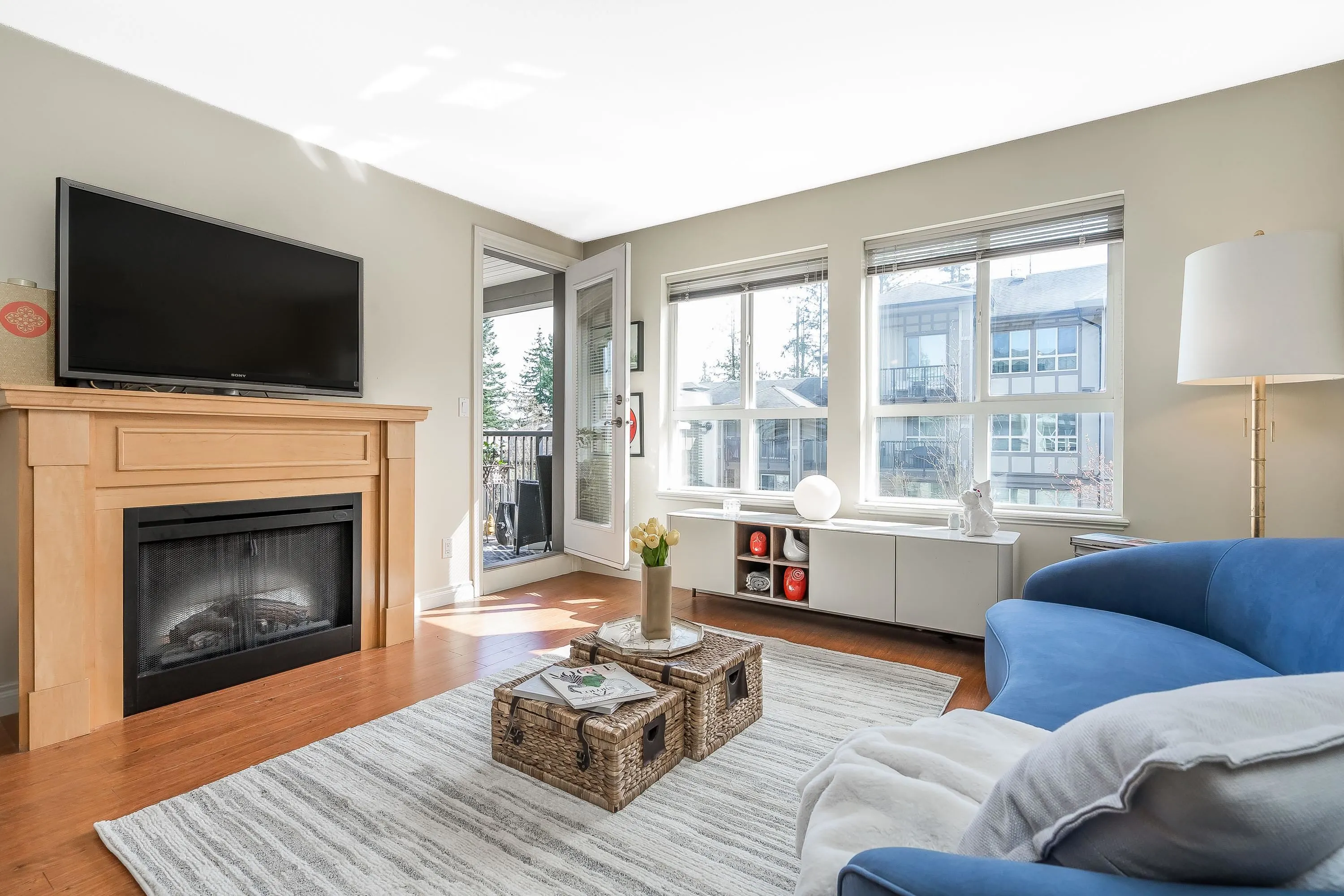 412 8717 160 Street