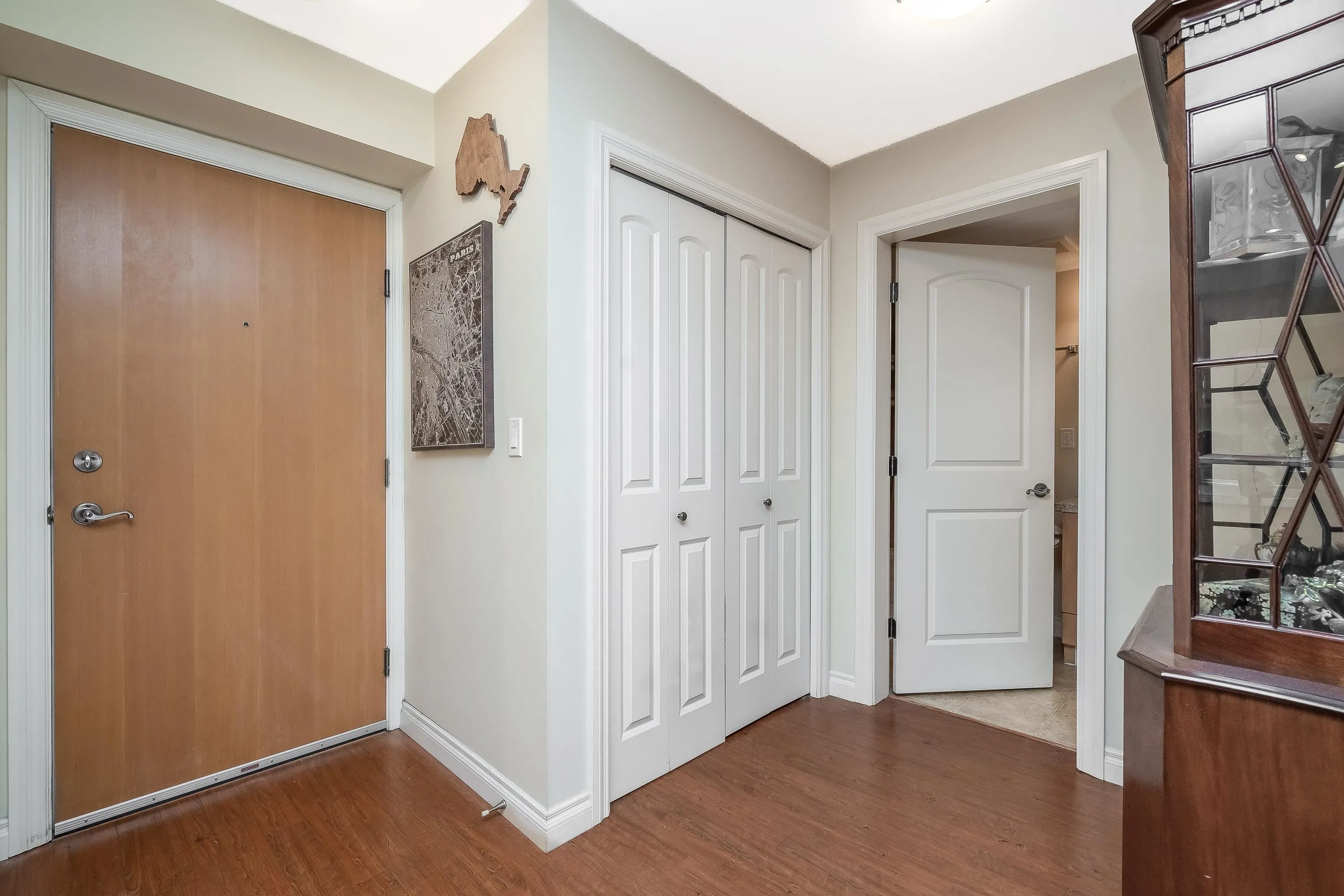 412 8717 160 Street