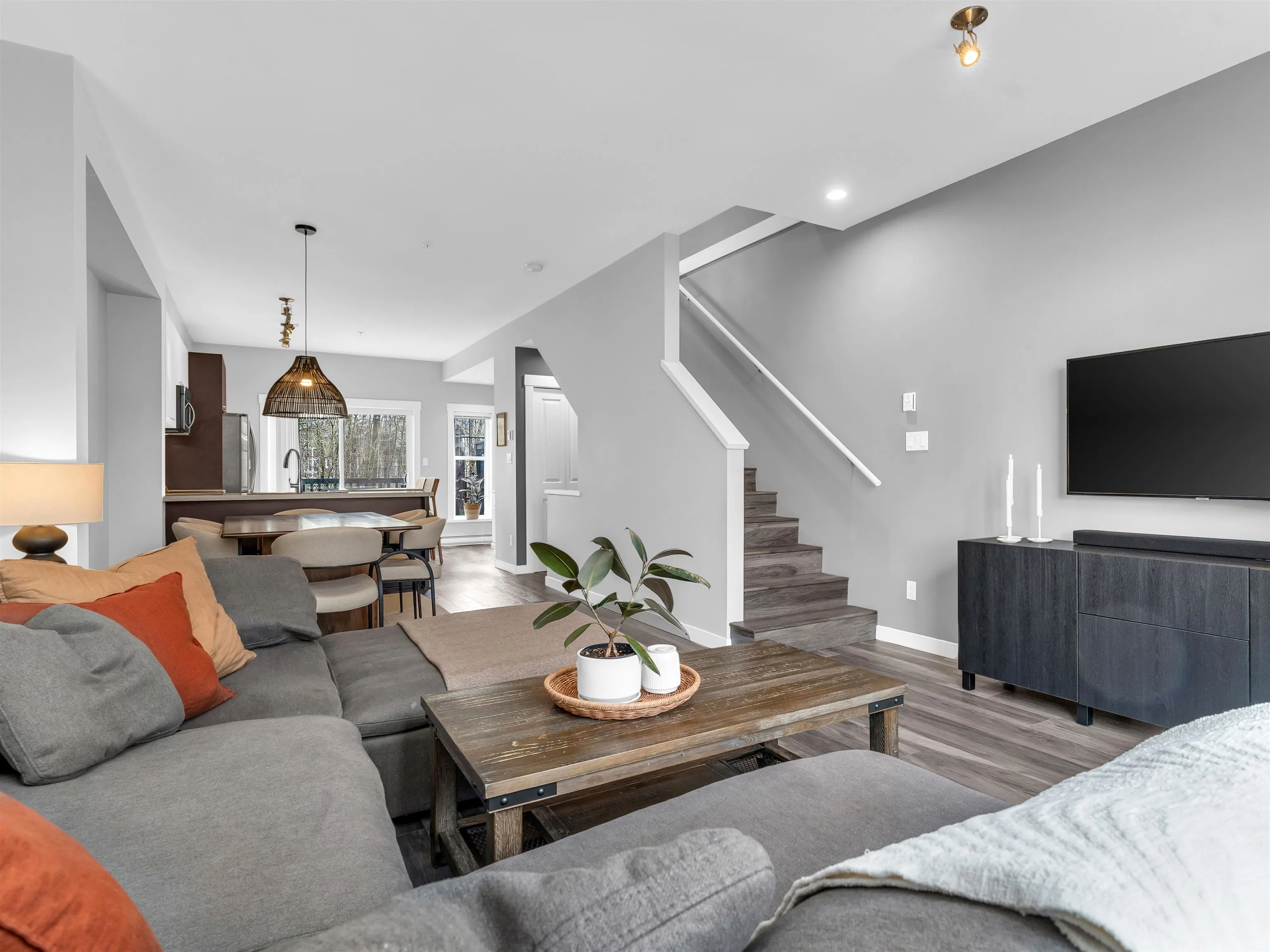 129 3010 Riverbend Drive