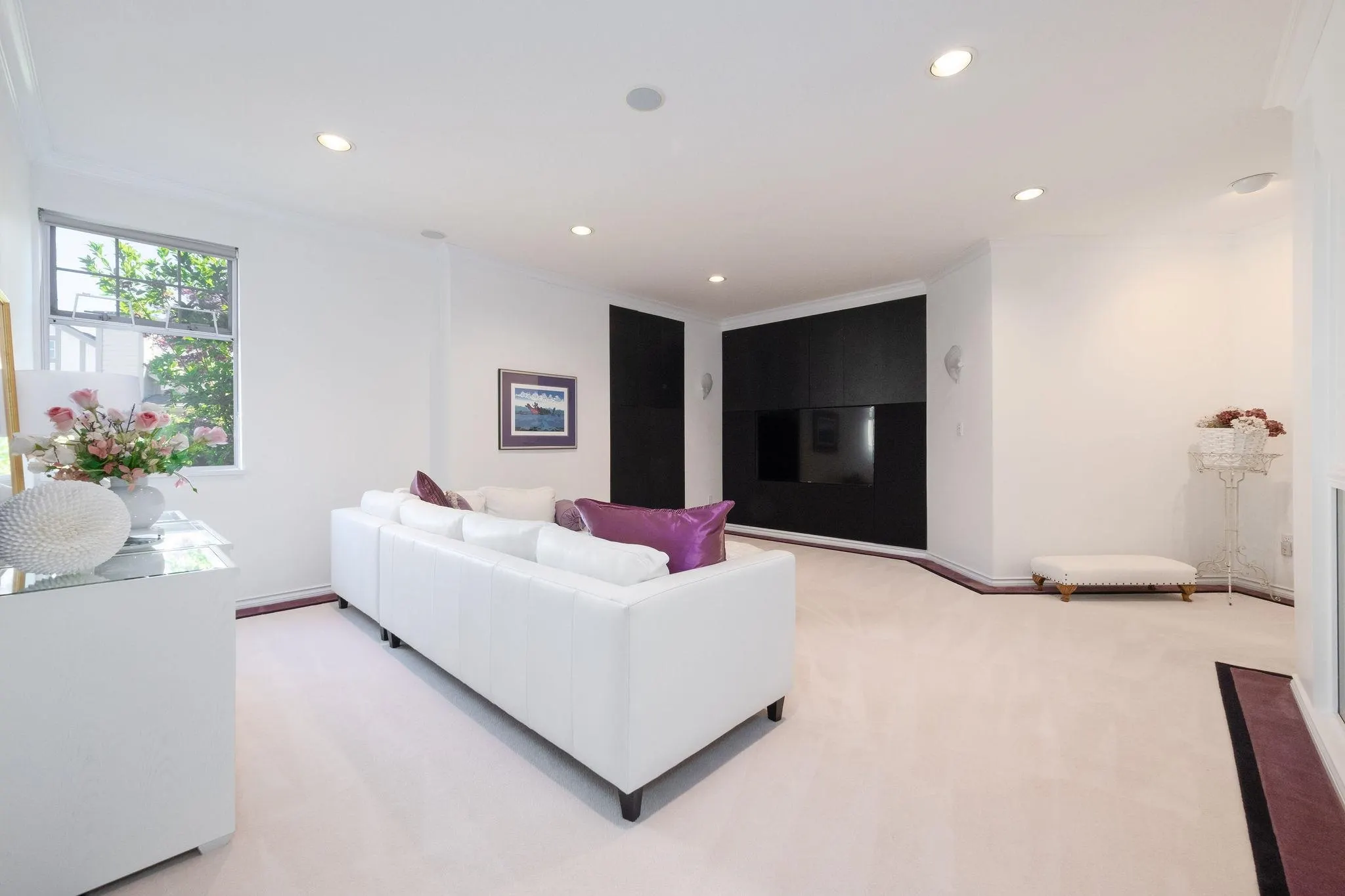 59 5221 Oakmount Crescent