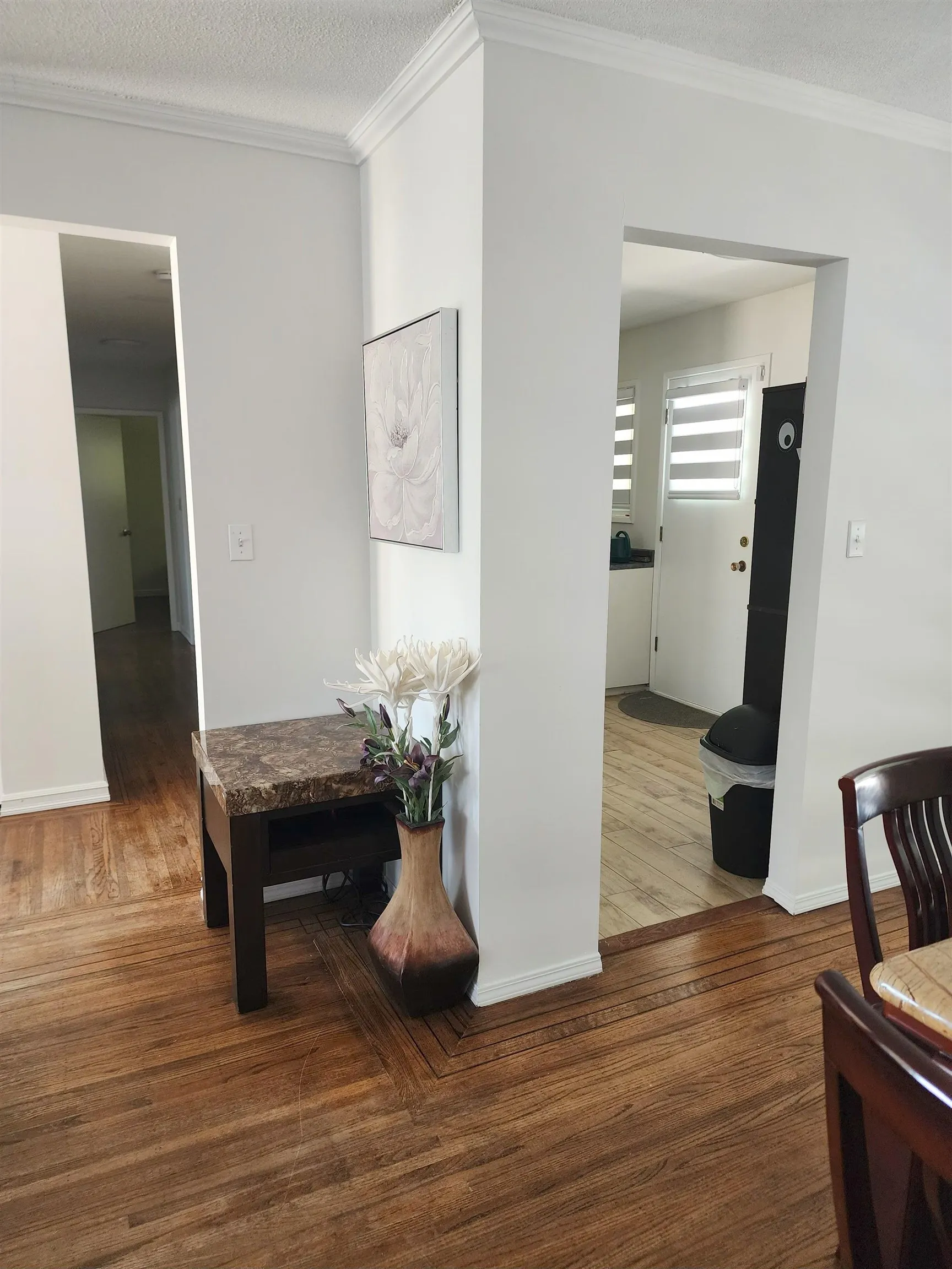 UPPER LEVEL 7319 York Crescent