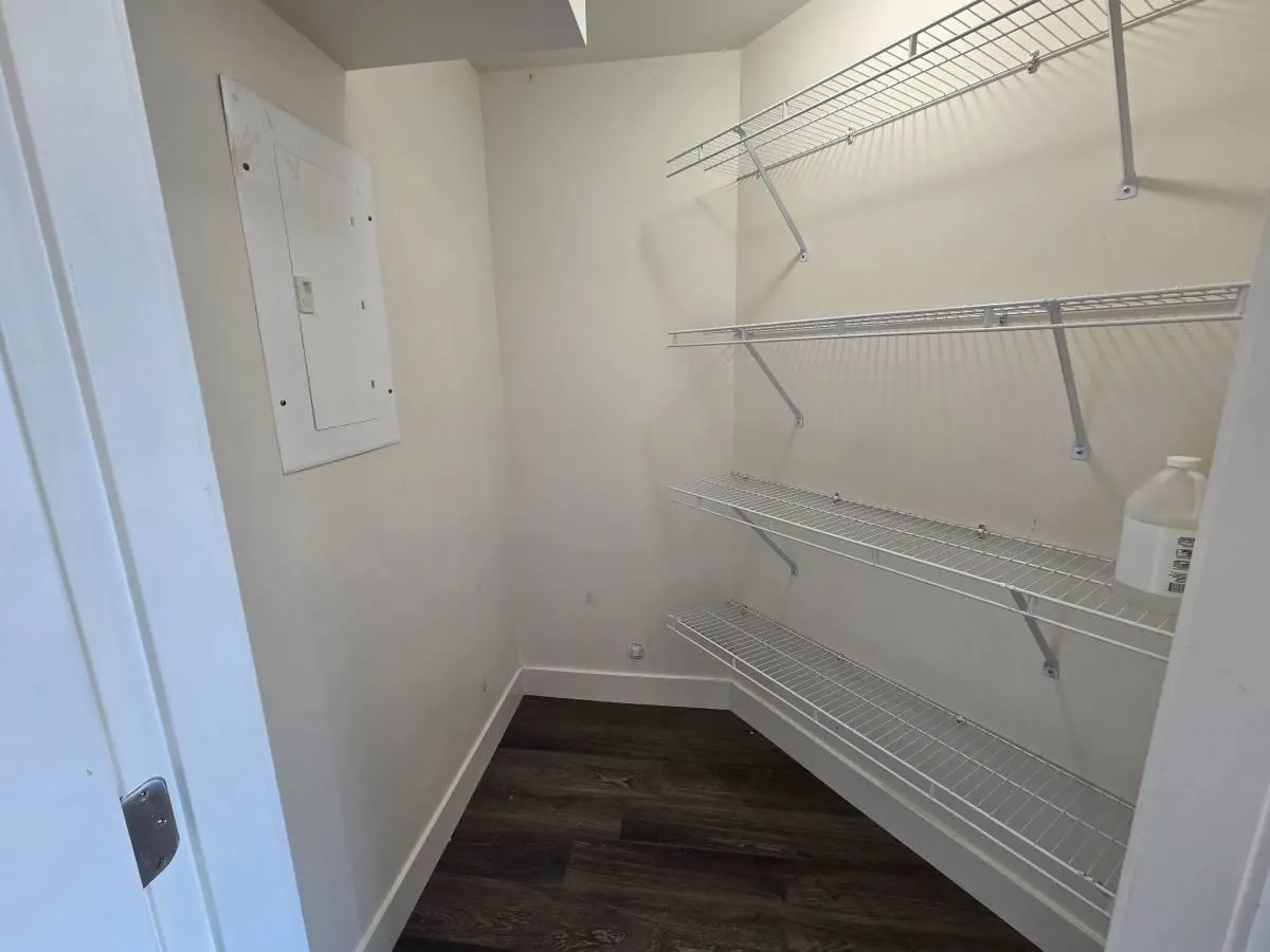 10** Ranch Park Way